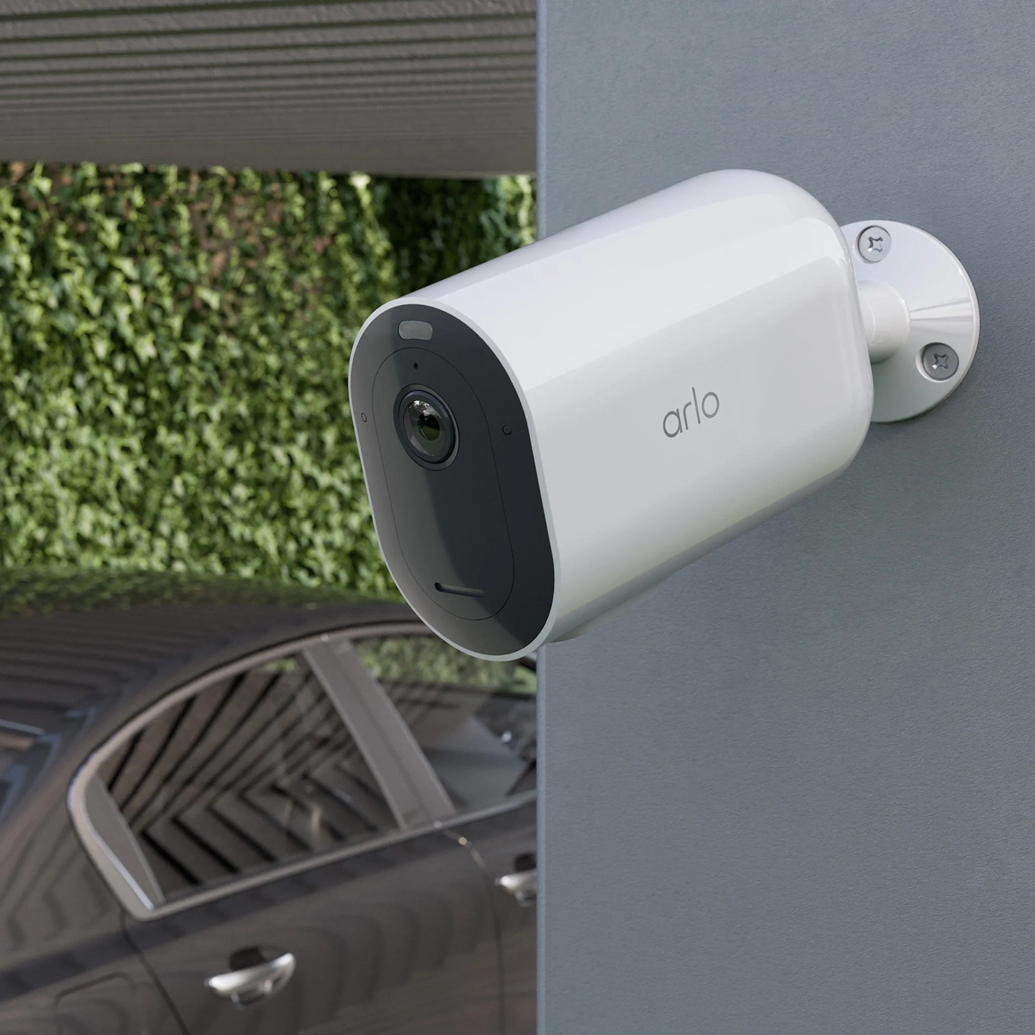 Arlo Pro 4 Bundle Includes 4 Cameras with XL Battery and Housing, 4 Security Mounts and SmartHub - Certified Refurbished - Image 4