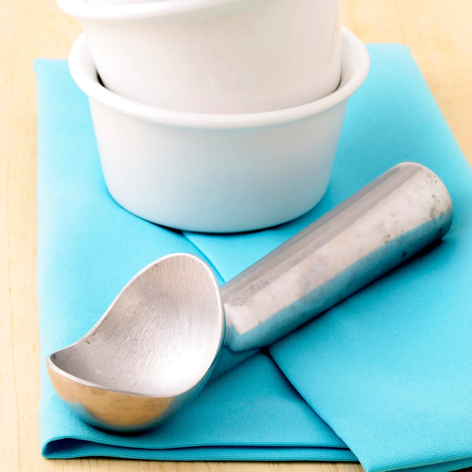 Better Houseware 1/4th-Cup Aluminum Anti-Freeze Ice Cream Scoop - Image 5