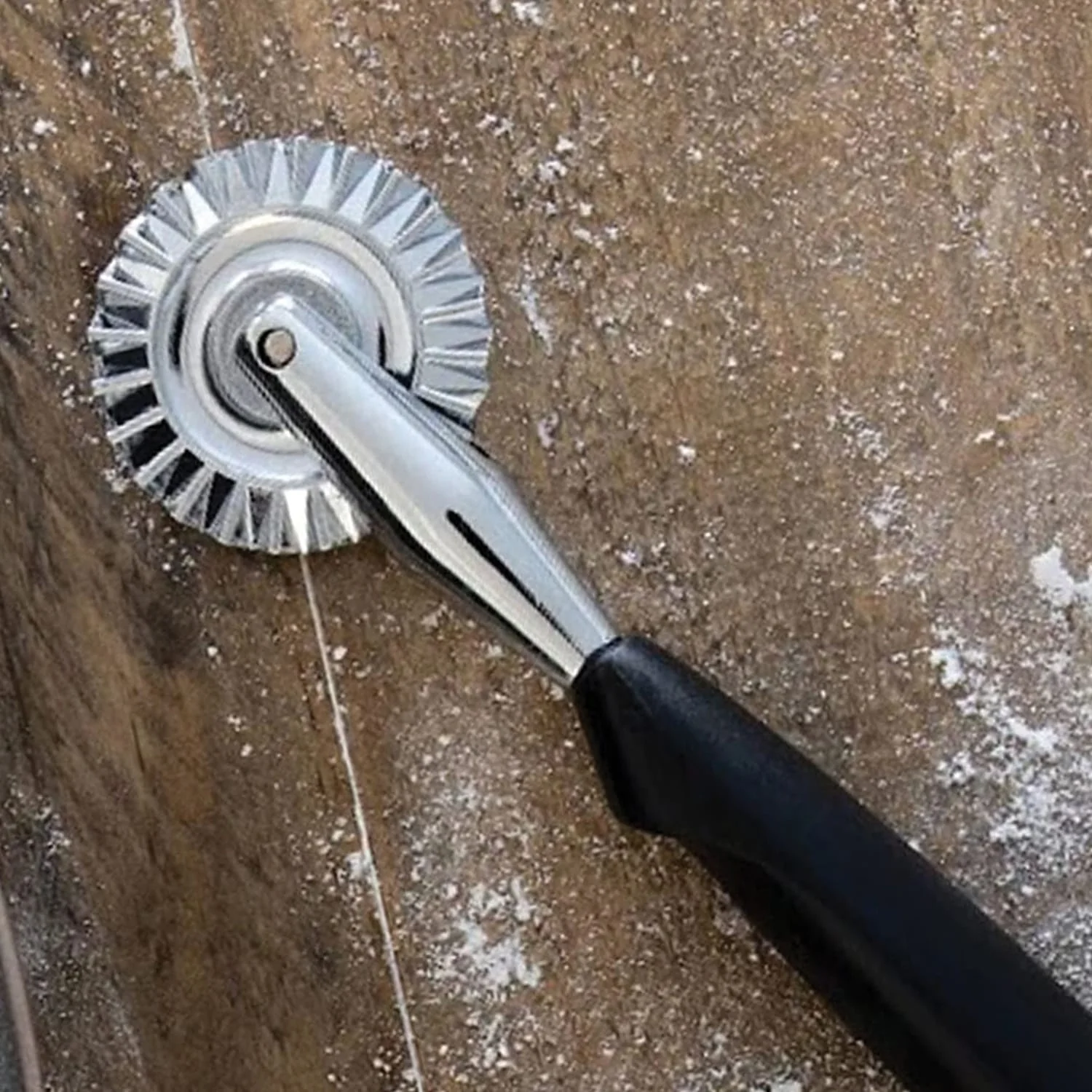 Better Houseware Ravioli and Pastry Wheel - Image 4