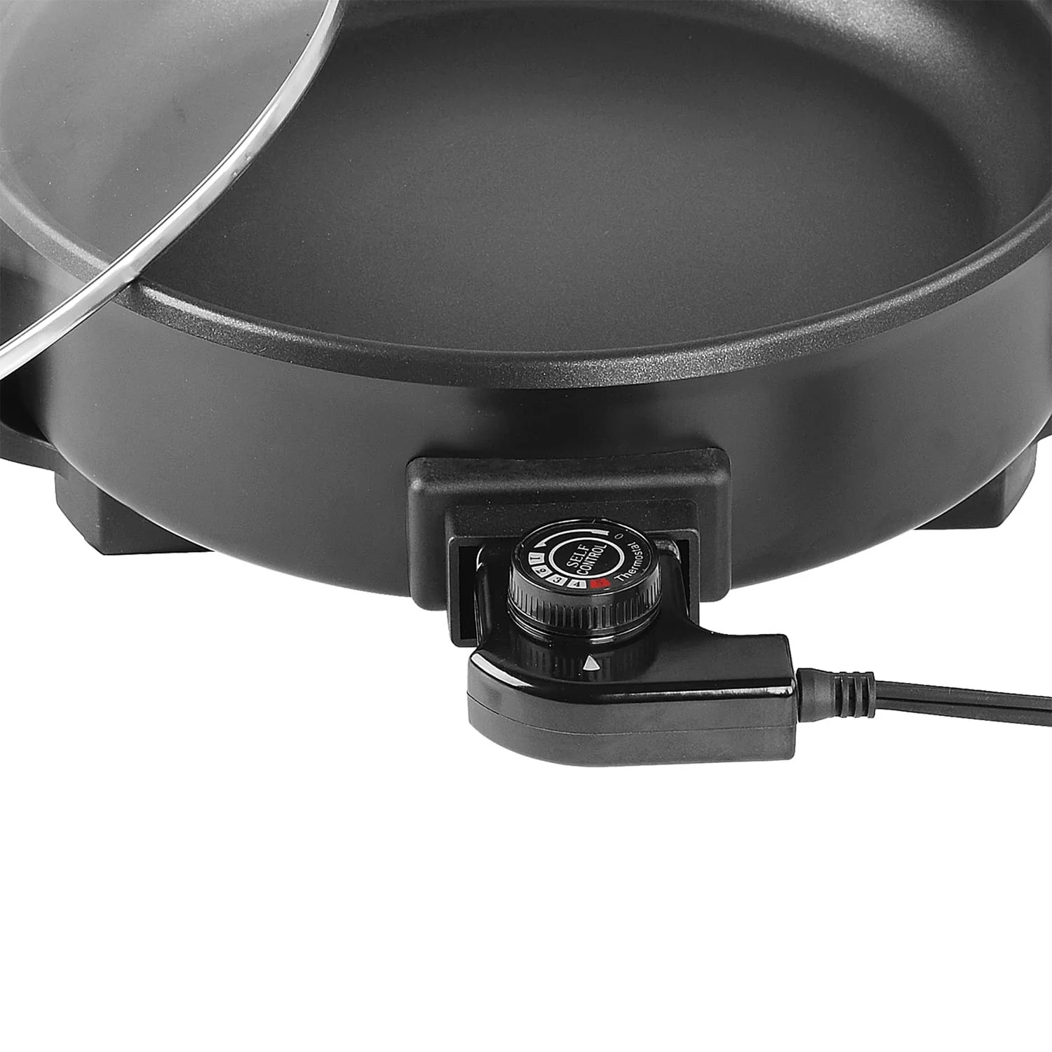 Brentwood 12-Inch Round Nonstick Electric Skillet with Vented Glass Lid - Image 4