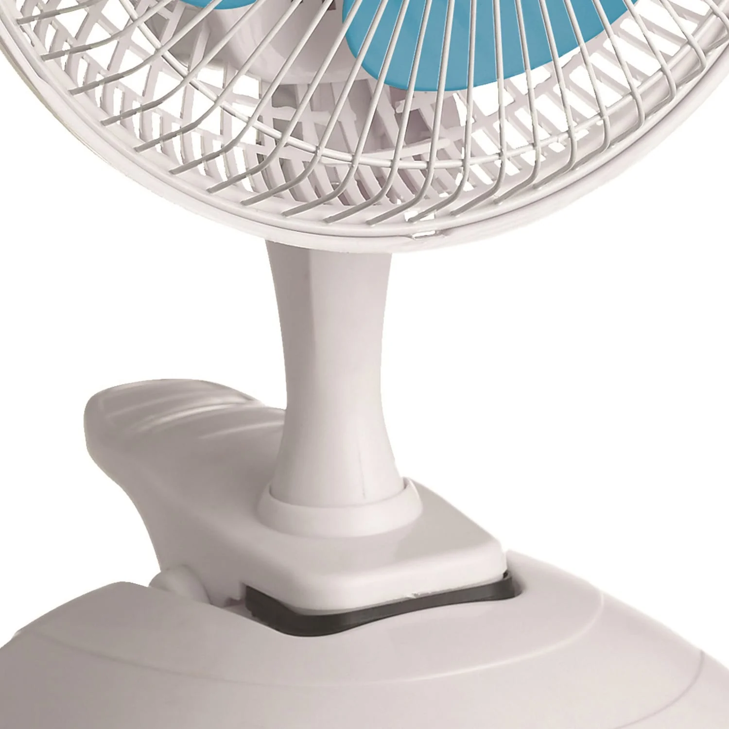 Brentwood 6-In. 2-Speed Convertible Clip-on Desk Fan - Image 5