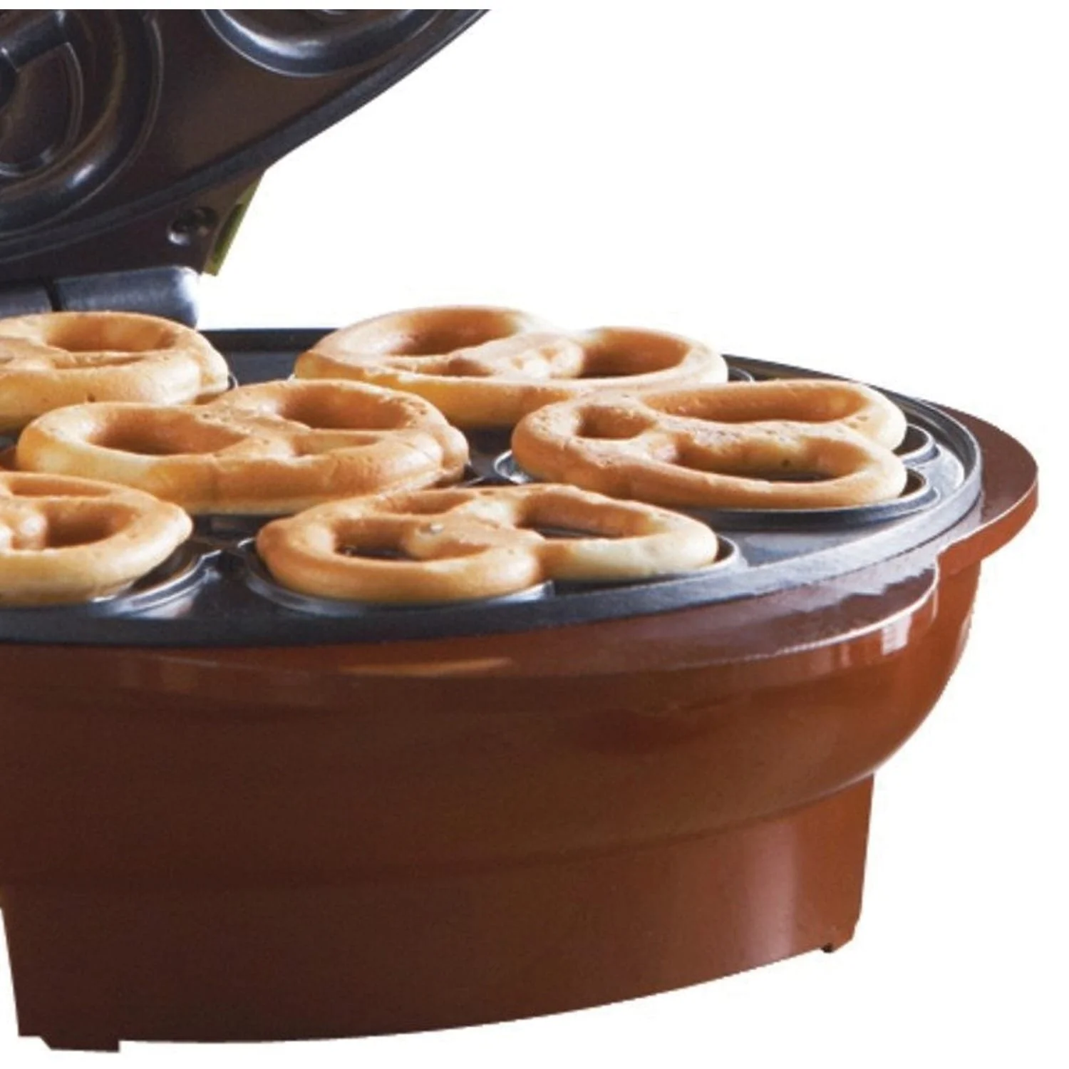 Brentwood Just For Fun Electric 6-Hole Nonstick Mini Pretzel Maker - Image 4