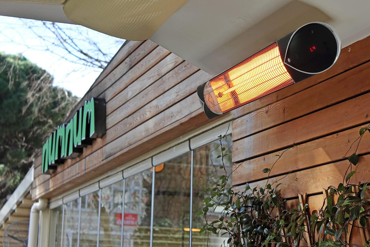 Briza Infrared Electric Heater, Indoor and Outdoor, 1500Watt, Black - Refurbished - Image 5