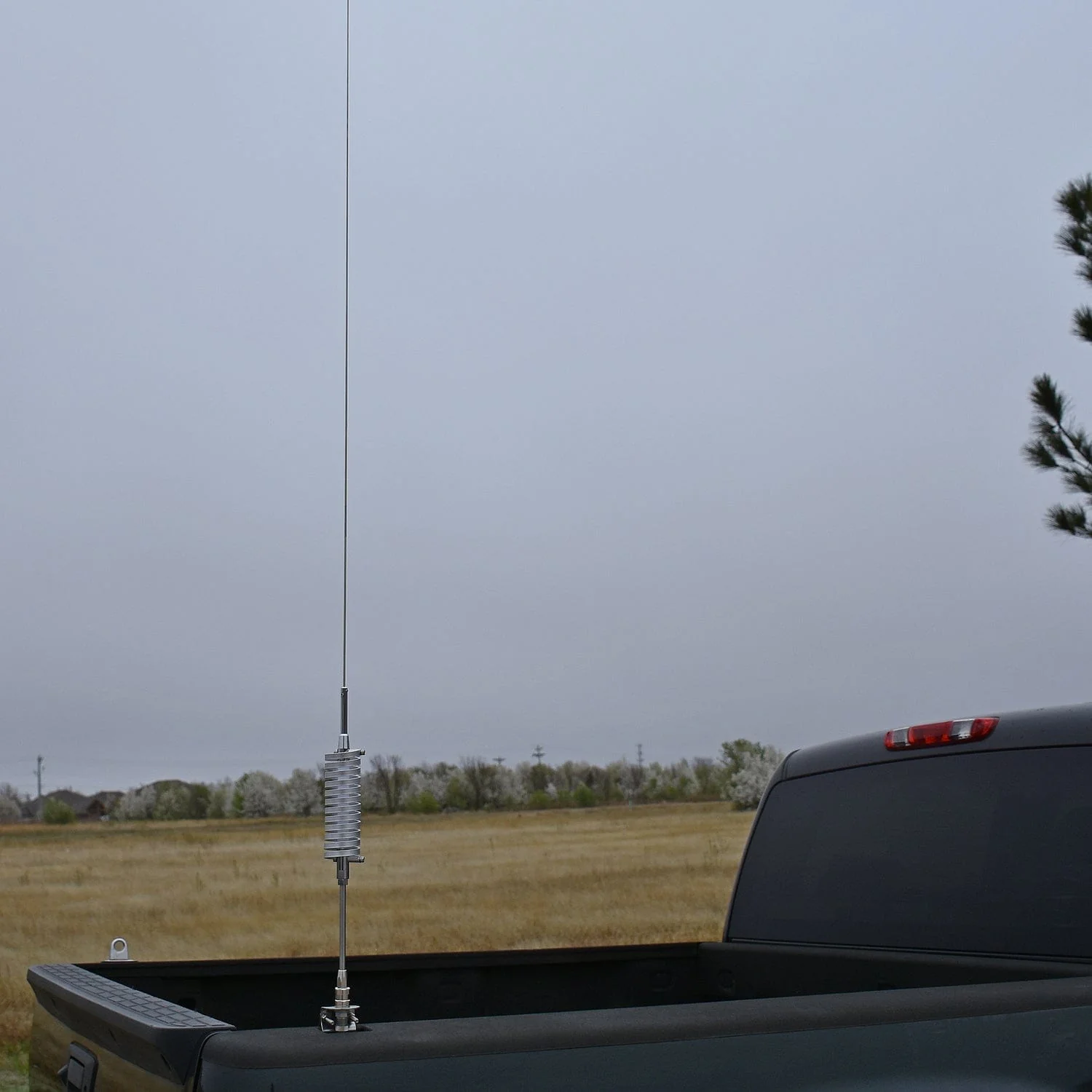 Browning 15000-Watt High-Performance 25 MHz to 30 MHz Broad-Band Flat-Coil CB Antenna, 63 Inches Tall - Image 4