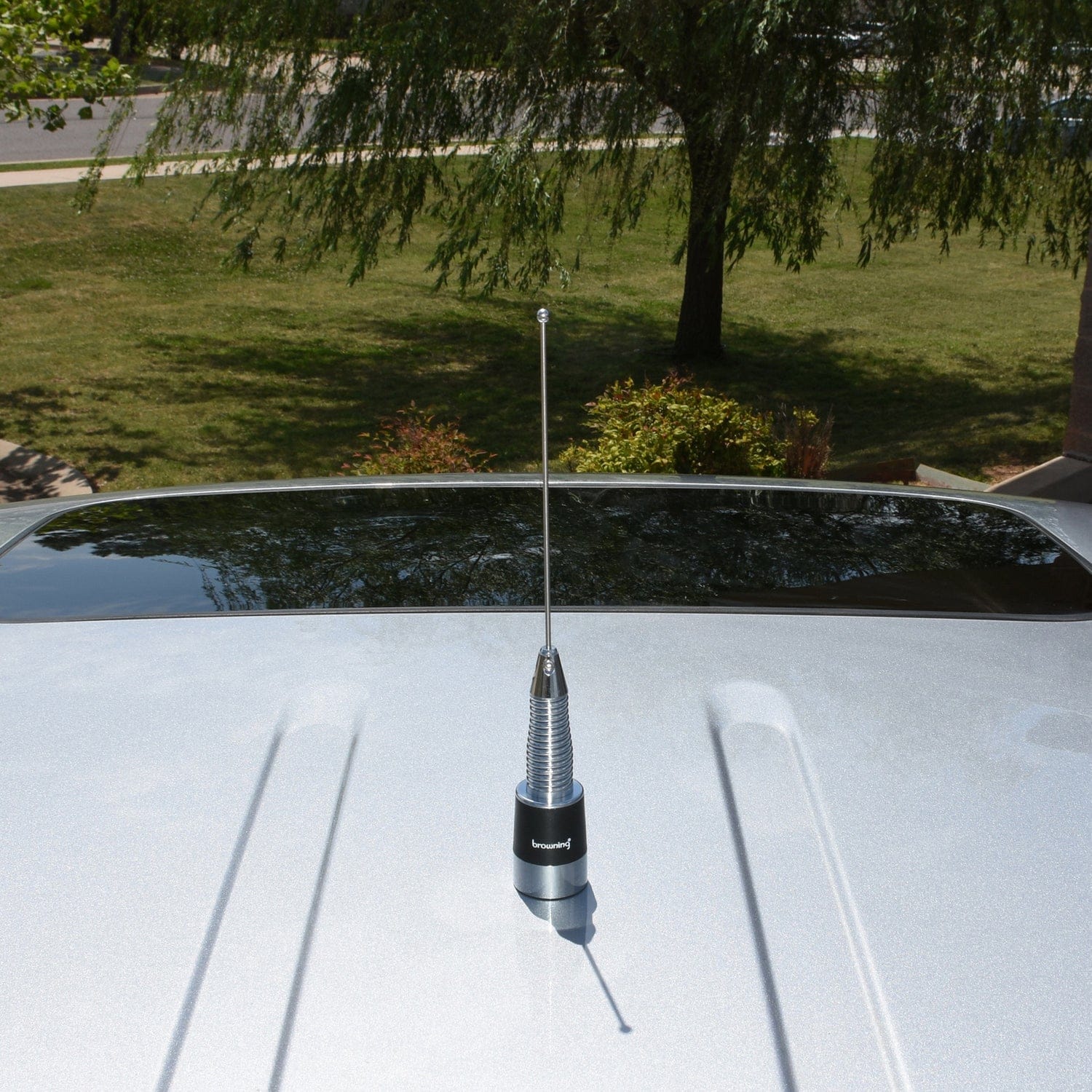 Browning 200-Watt 450 MHz to 470 MHz 3-dBd-Gain UHF Antenna with Spring and NMO Mounting, BR-176-S - Image 3