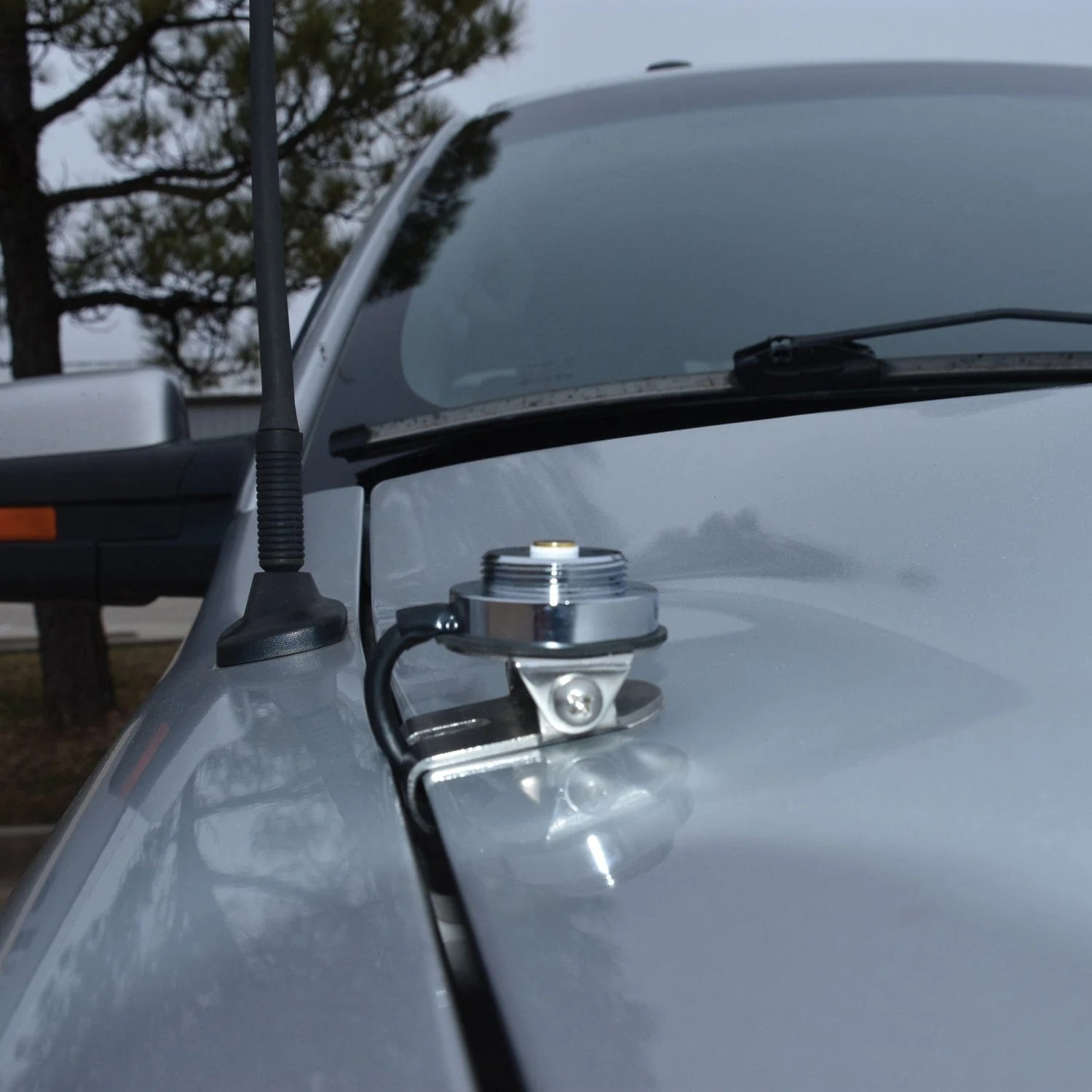 Browning Adjustable NMO Trunk Mount with Preinstalled UHF PL-259 Connector with FME-Female Attached, Fits up to 3/8-In. Surface, BR-1024-UHF - Image 4