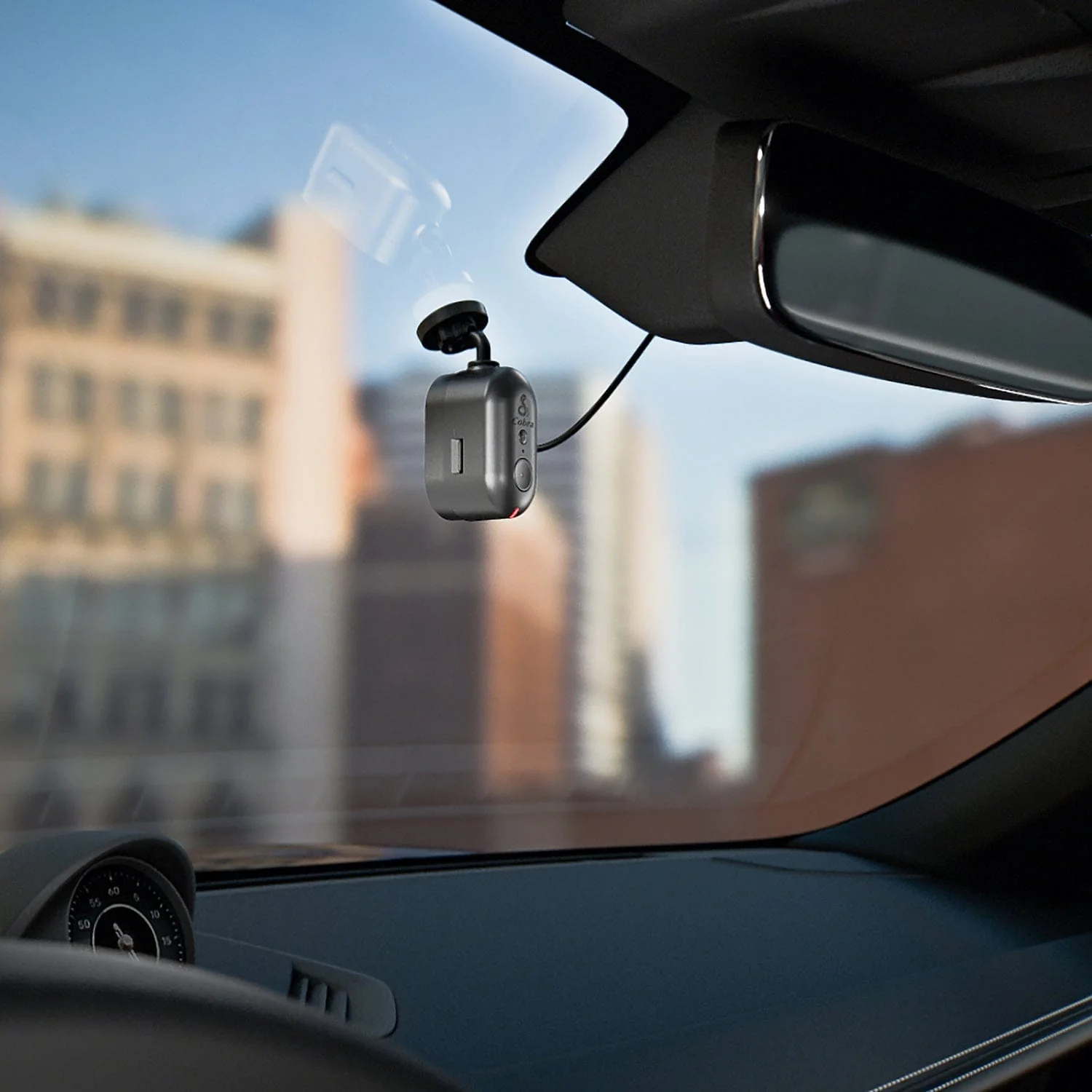 Cobra SC 120 Front 1440p Smart Dash Cam with Wi-Fi and microSD Card - Image 4
