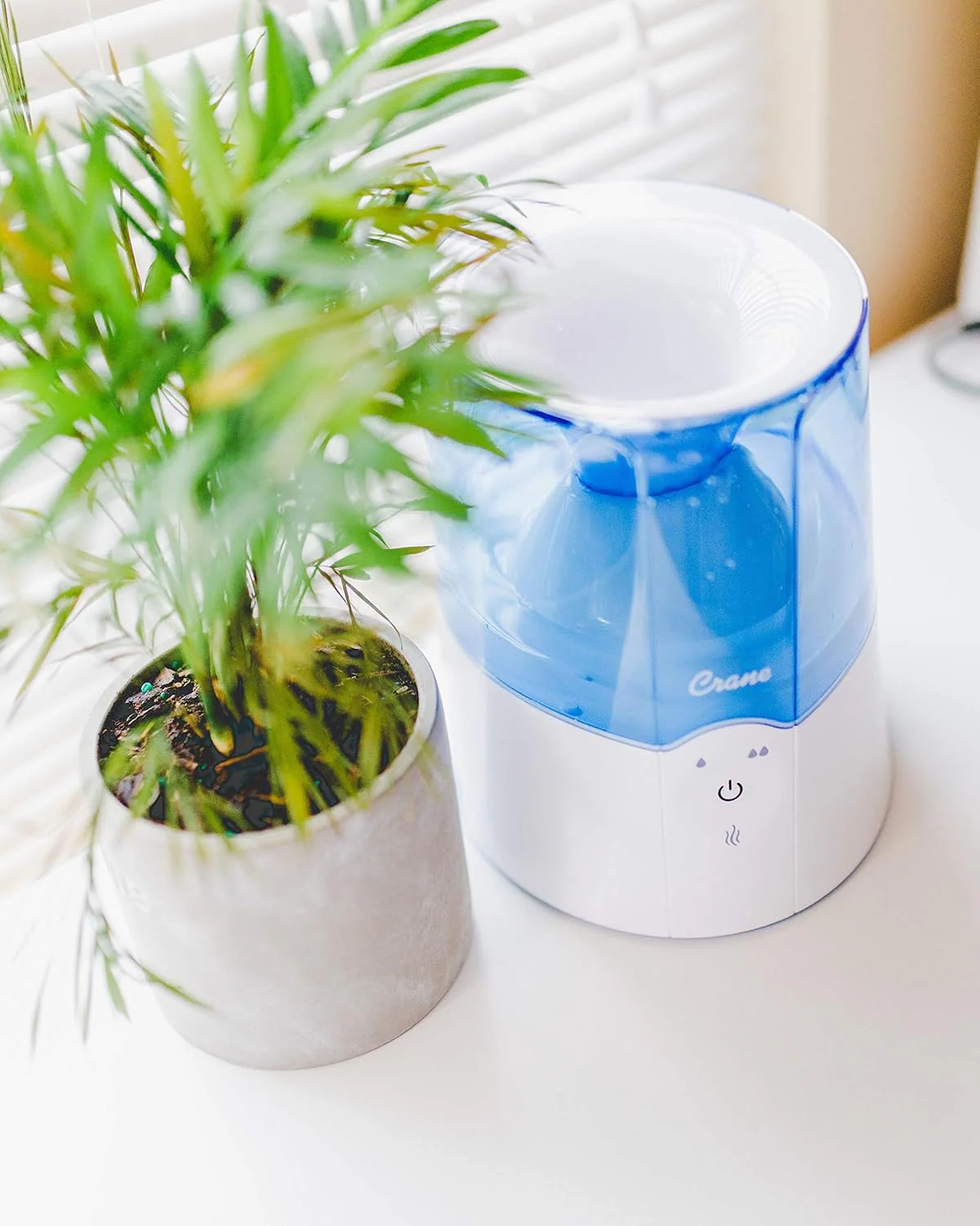 Crane 0.5 Gal Steam Inhaler & Warm Mist Humidifier, Bedroom Sinus Vaporizer, HSA/FSA Eligible, Blue/White - Image 4