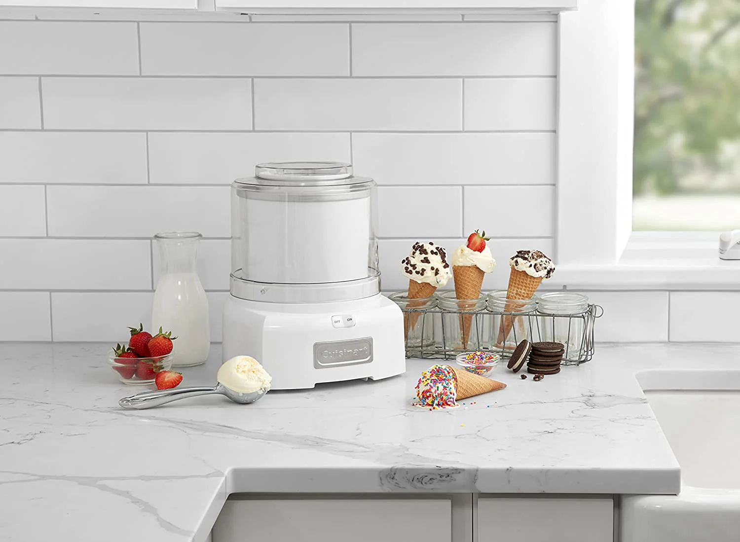 Cuisinart 1.5 Quart Frozen Yogurt, Ice Cream and Sorbet Maker, White - Certified Refurbished - Image 7