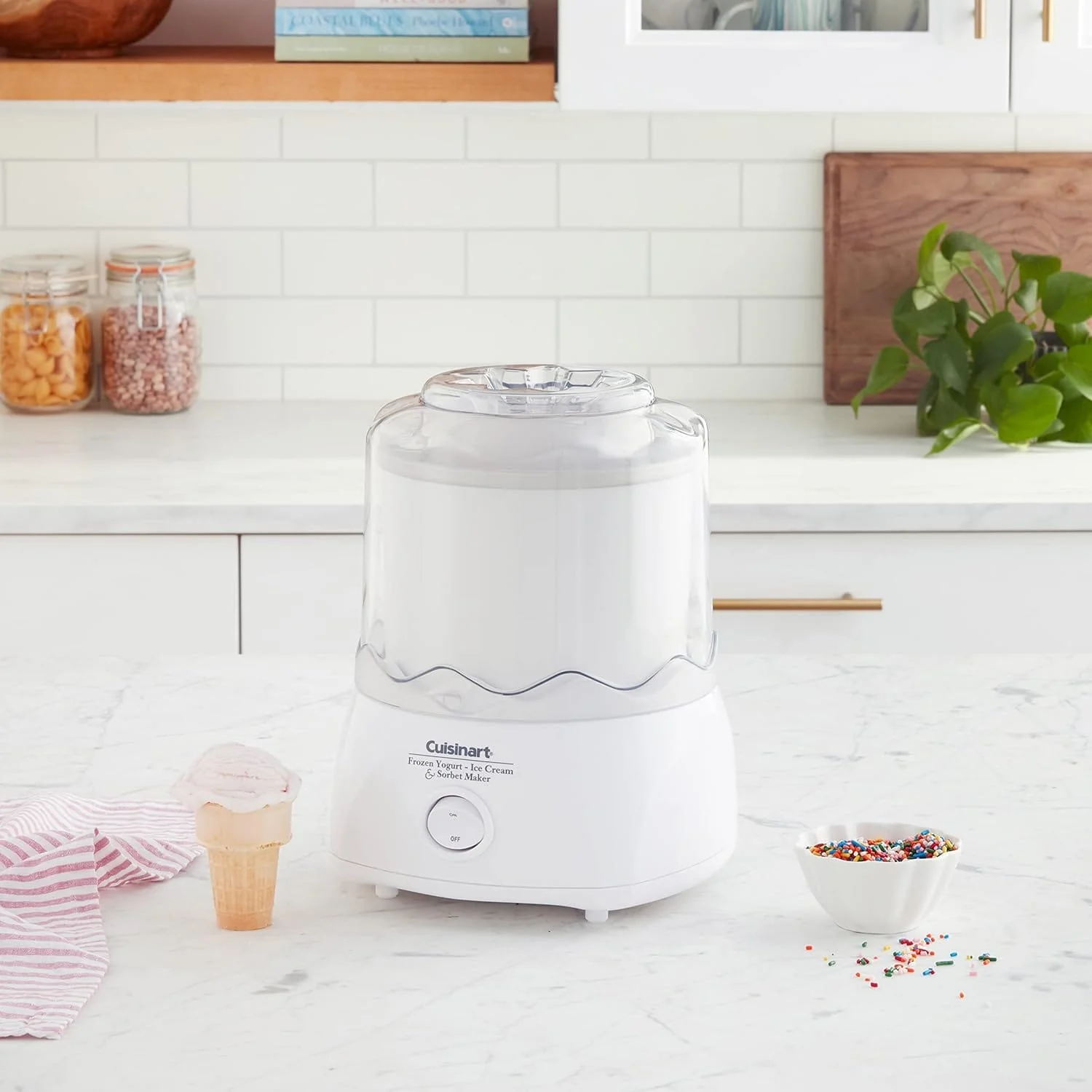 Cuisinart Automatic 1.5-Quart Frozen Yogurt, Ice Cream and Sorbet Maker, White - Certified Refurbished - Image 4