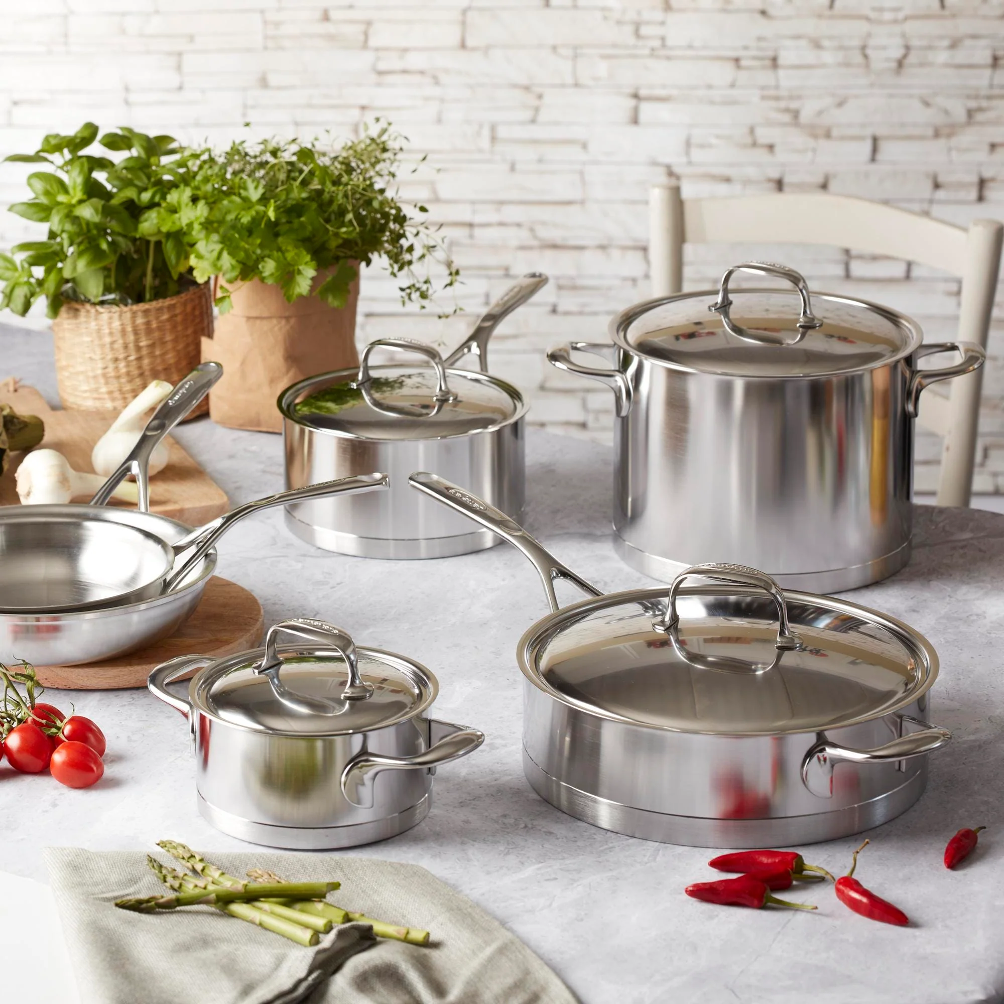 Demeyere Atlantis 5.1-qt Stainless Steel Saute Pan with Helper Handle - Image 5