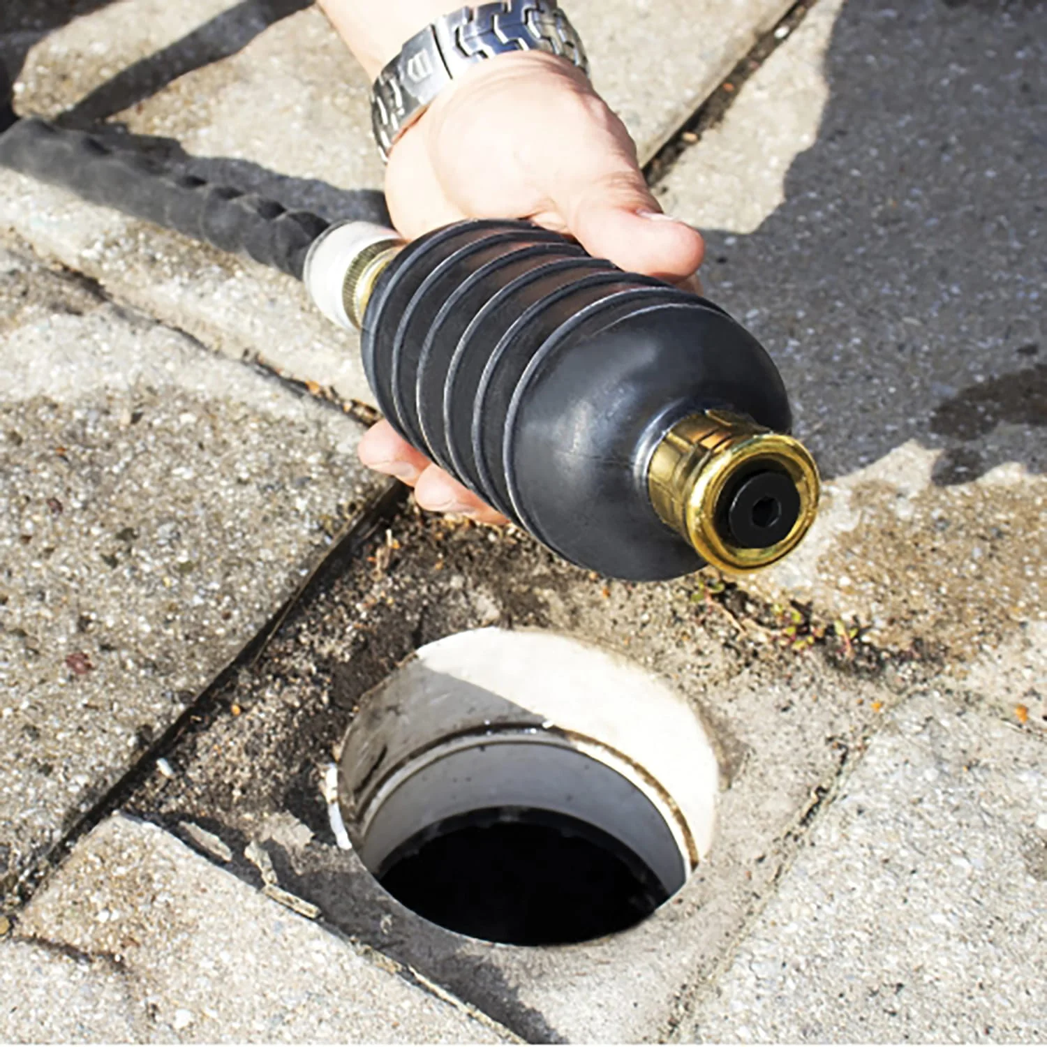 DrainX Hydro-Pressure Dual-Valve Drain-Cleaning Bladder, Fits 4 In. to 6 In. - Image 5