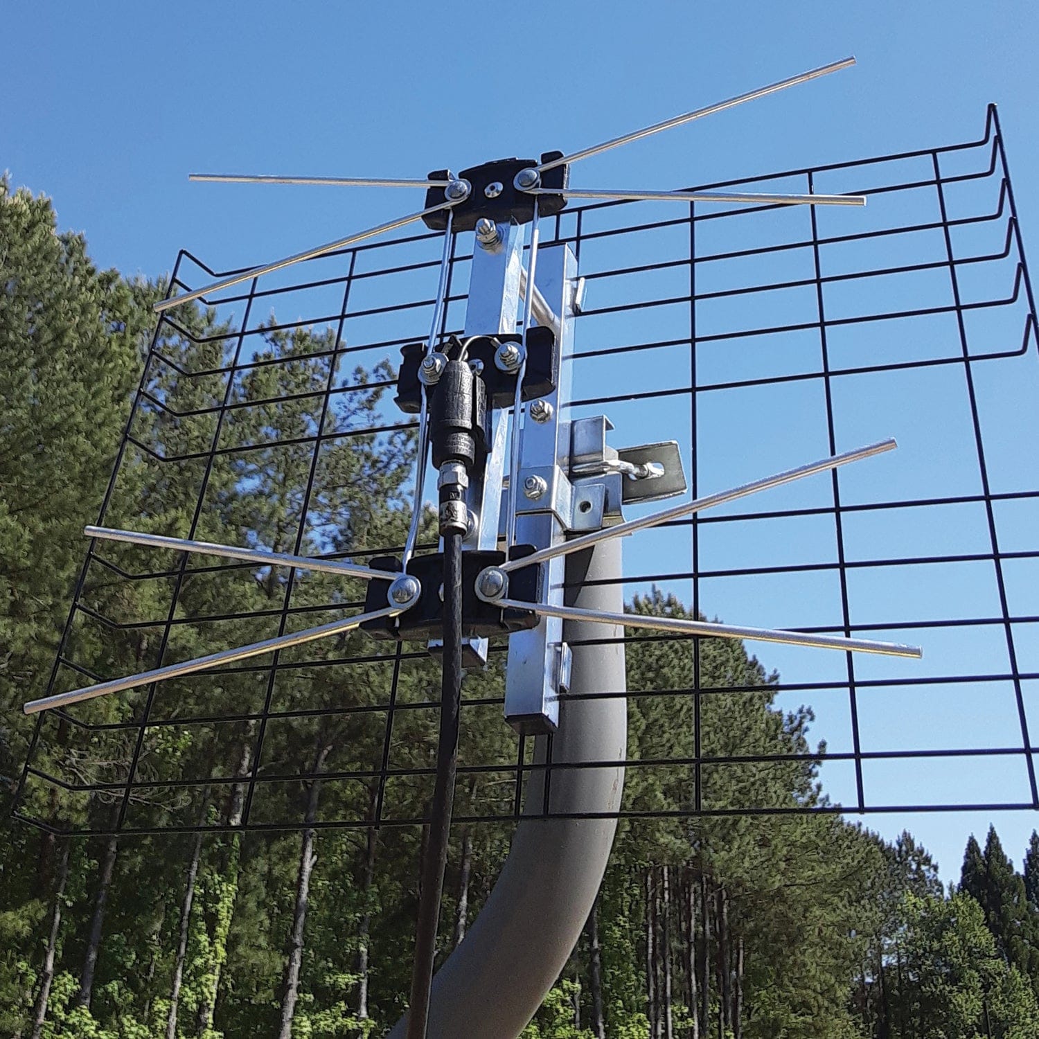 Eagle Aspen 2-Bay UHF Outdoor Antenna - Image 4