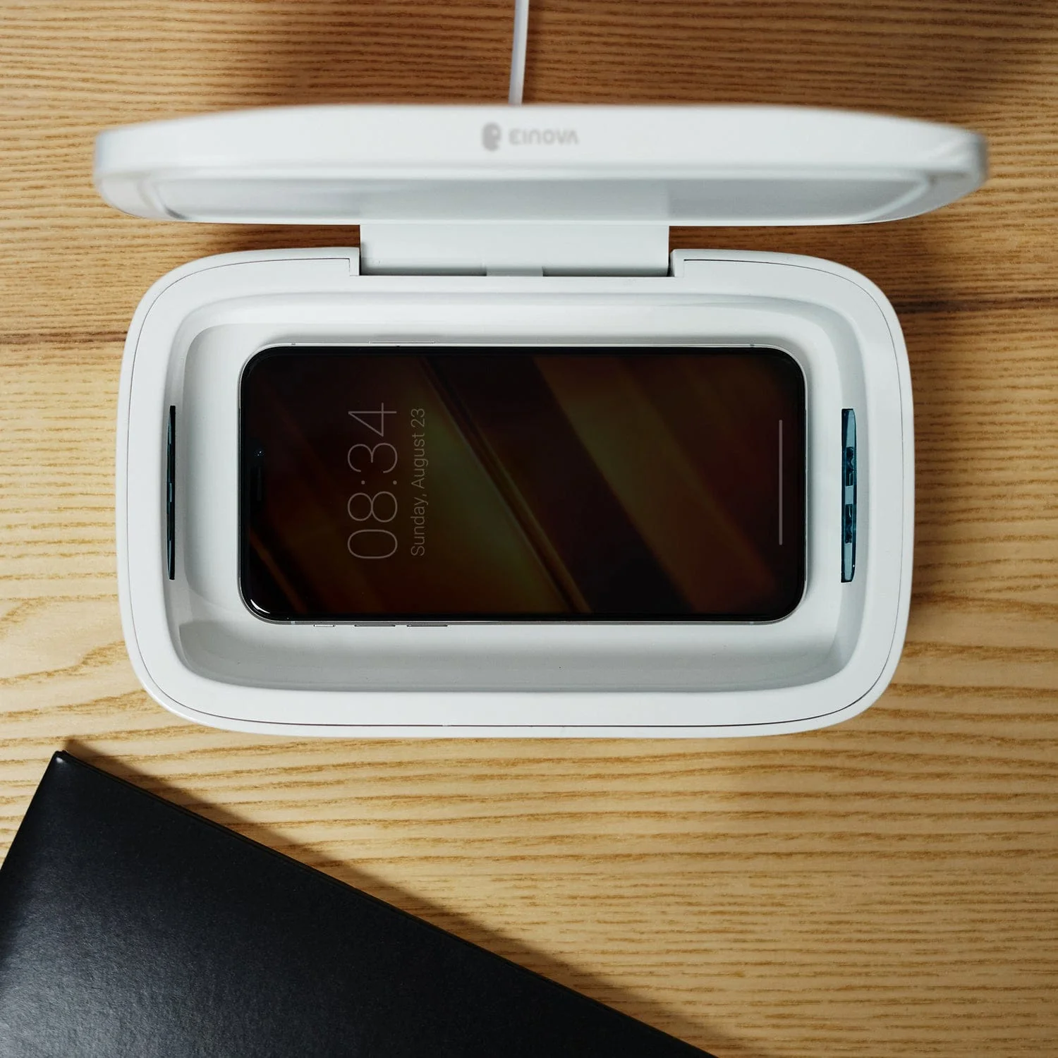 Einova Mundus UV Phone Sanitizer with Wireless Charging Spot - Image 3