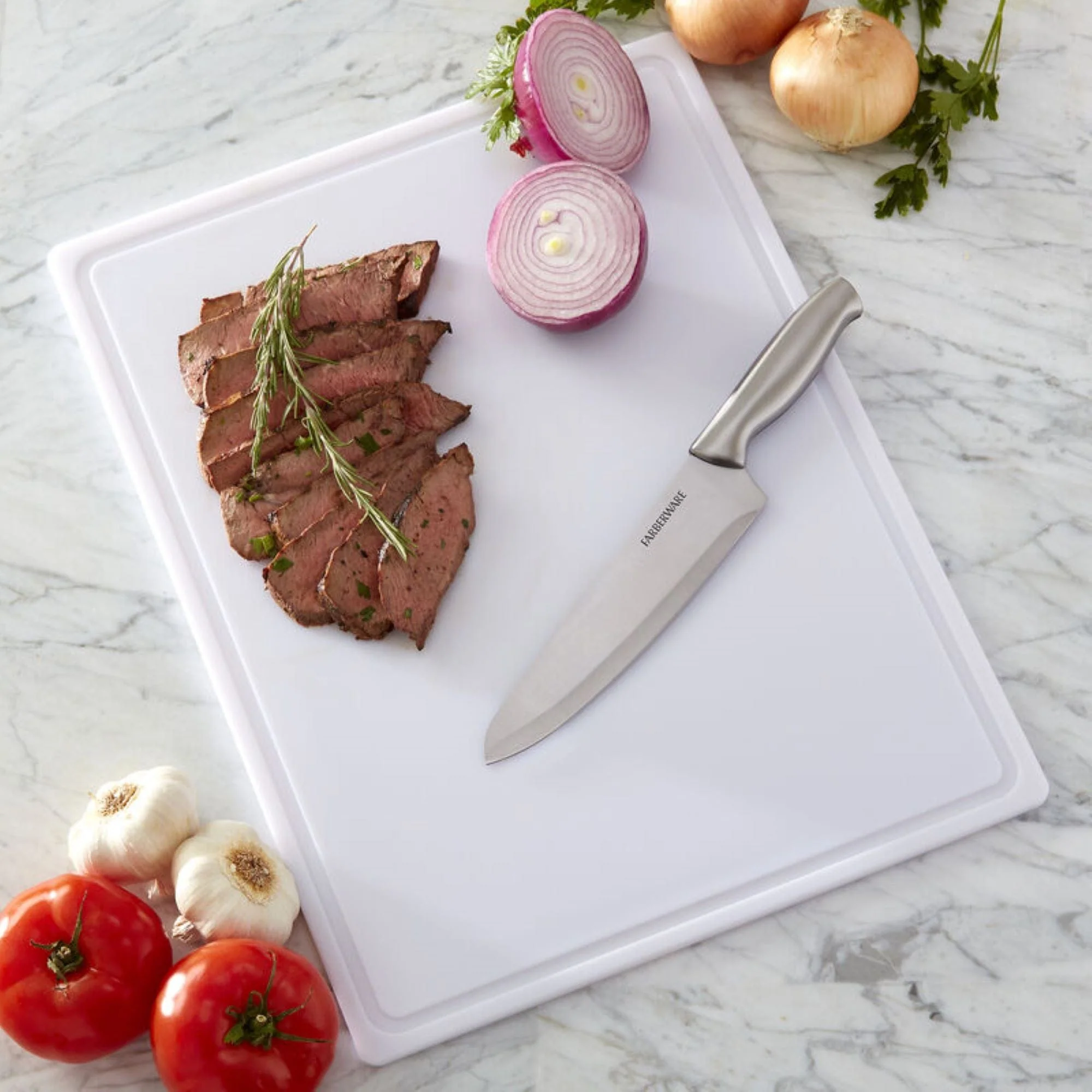 Farberware Extra-Large Plastic Cutting Board with Perimeter Juice Groove, Dishwasher-Safe Kitchen Chopping Board, 15x20-Inch, White - Image 4