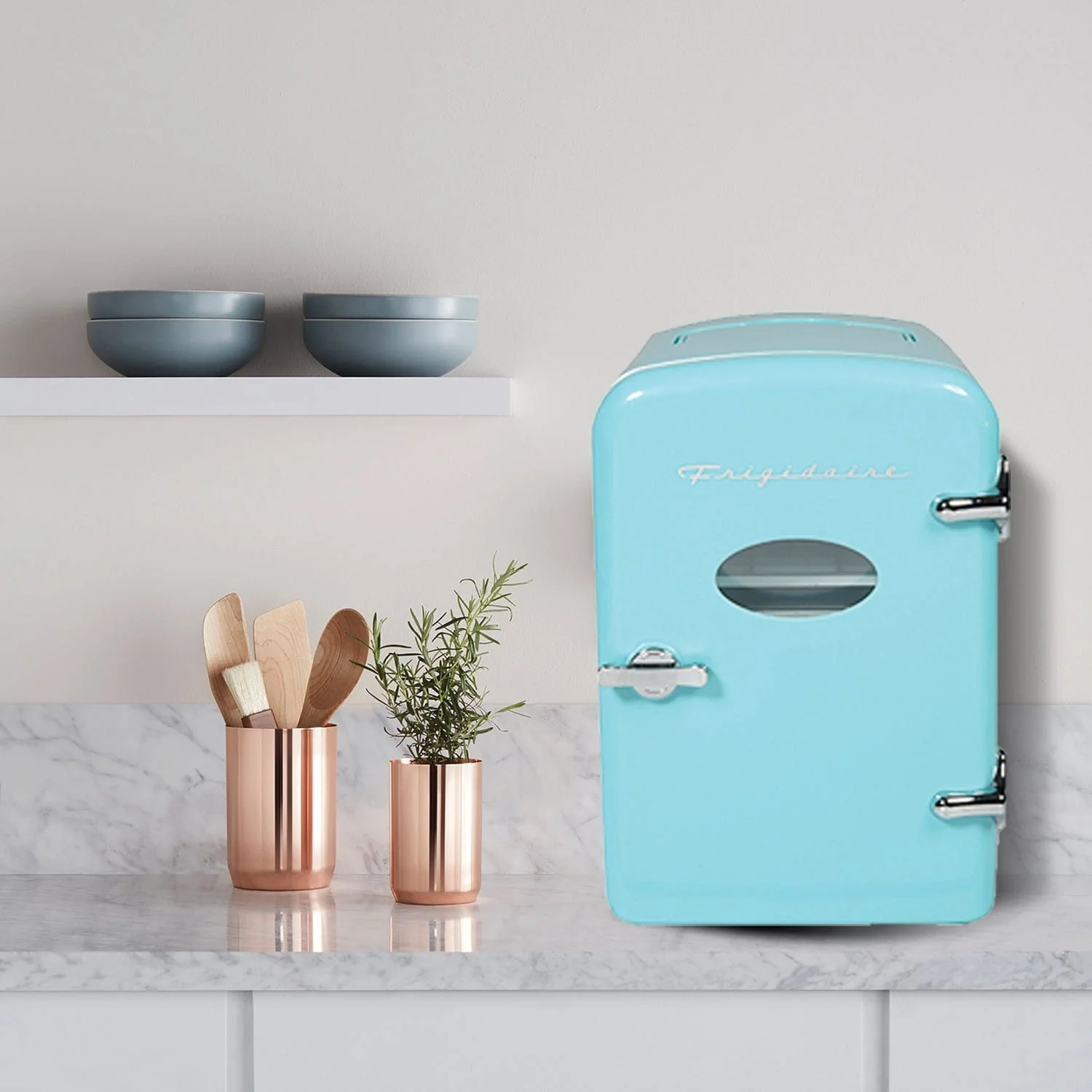 Frigidaire 9-Can 48-Watt Portable Retro Mini Refrigerator, Blue - Image 5