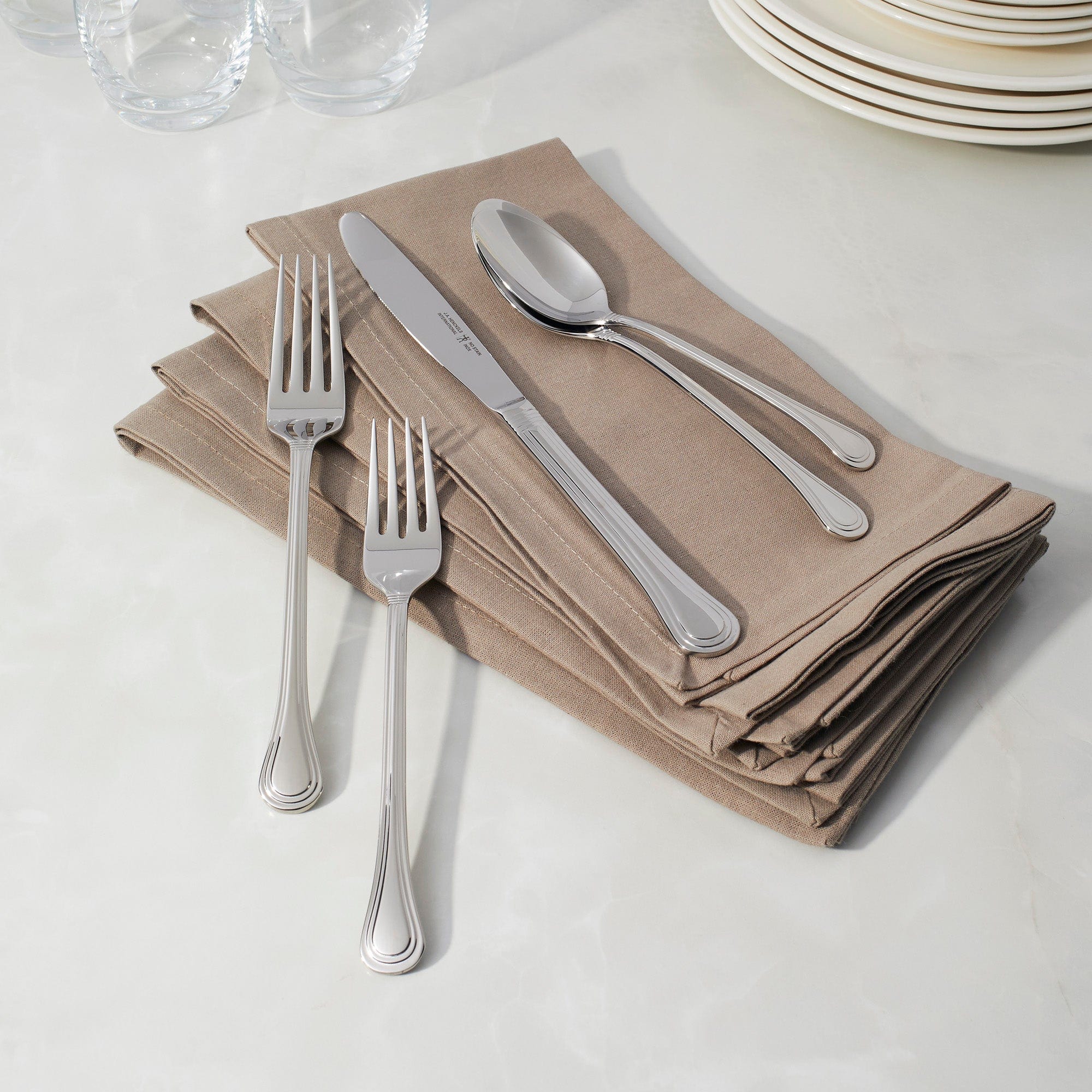 Henckels Astley 65-pc 18/10 Stainless Steel Flatware Set - Image 2