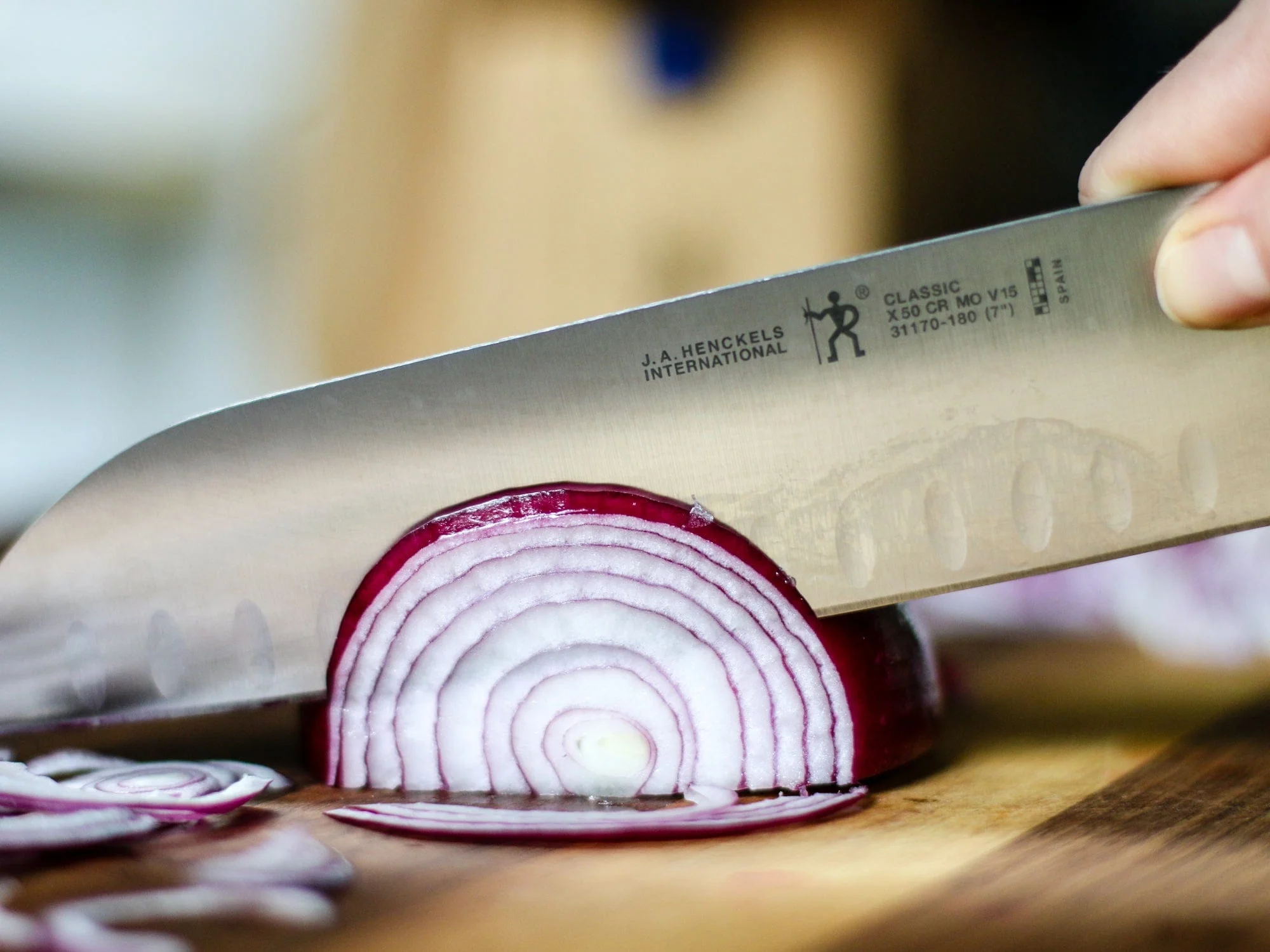 Henckels Classic 7-inch Hollow Edge Santoku Knife - Image 4