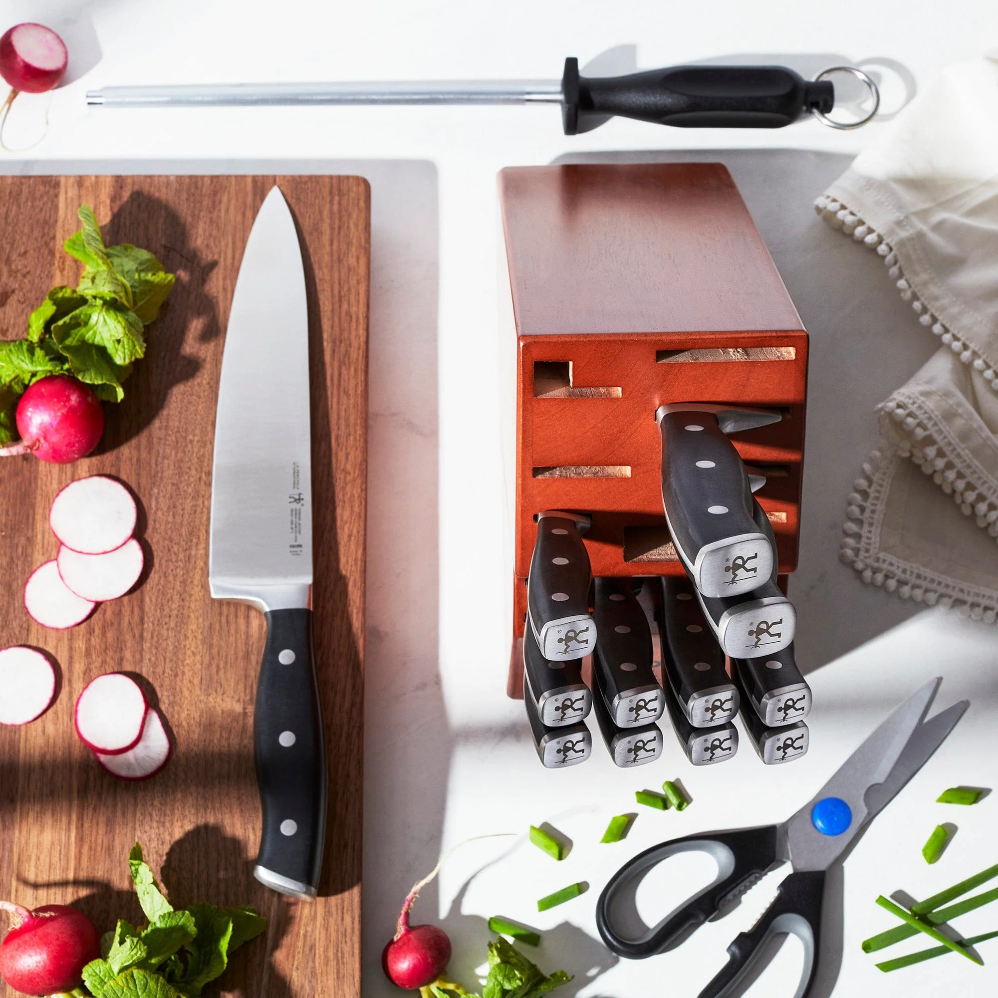 Henckels Forged Accent 15-pc Knife Block Set - Image 2