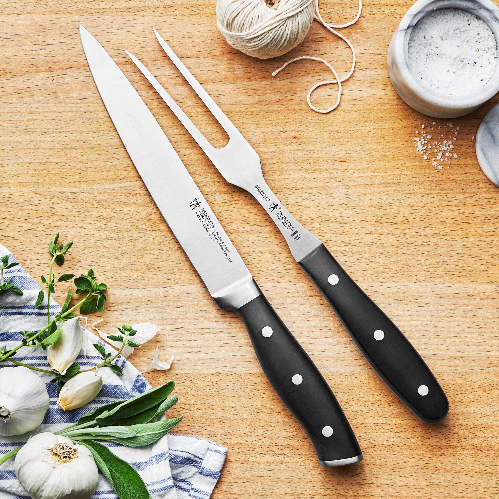 Henckels Forged Accent 2-pc Carving Set - Image 3