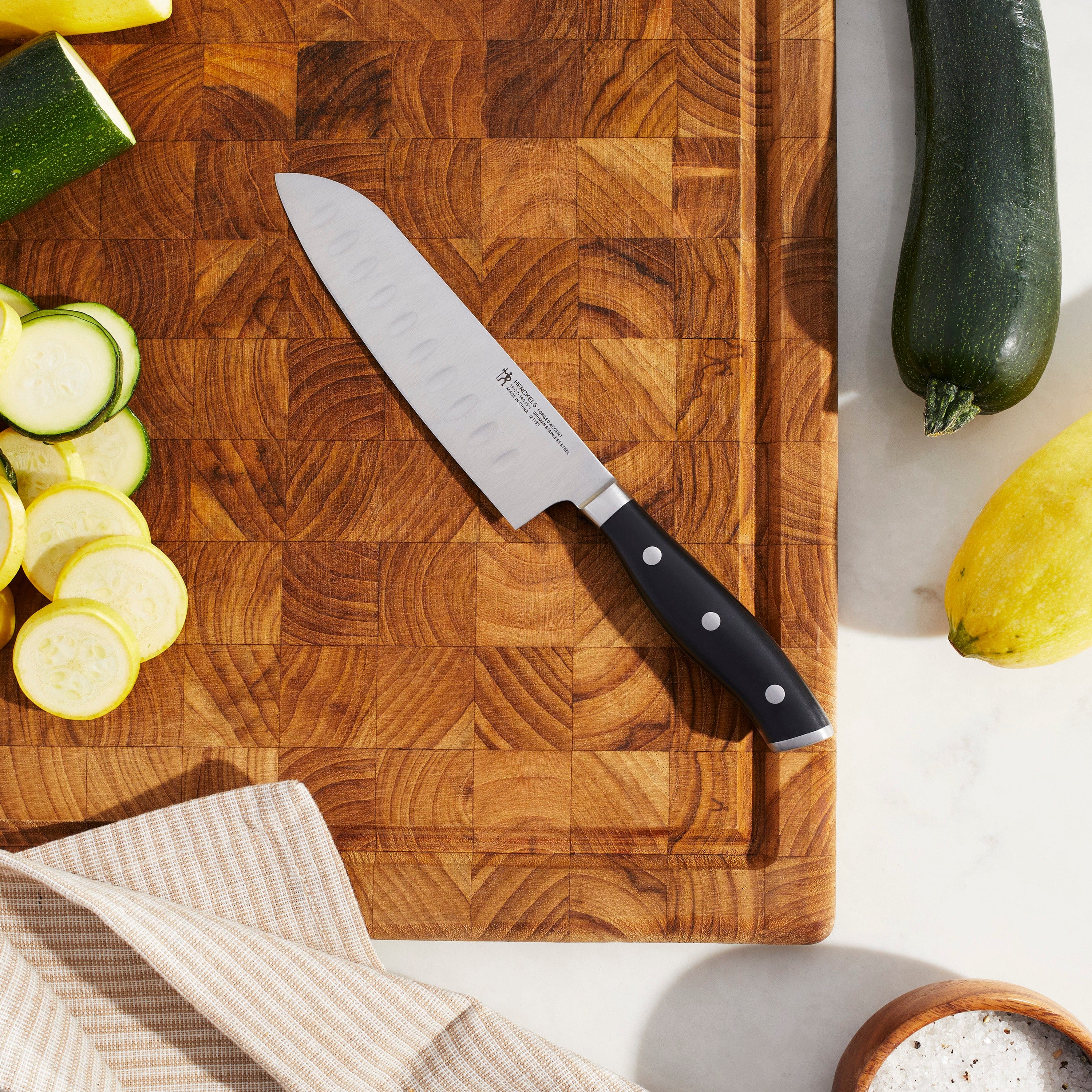 Henckels Forged Accent 5-inch Hollow Edge Santoku Knife - Image 2