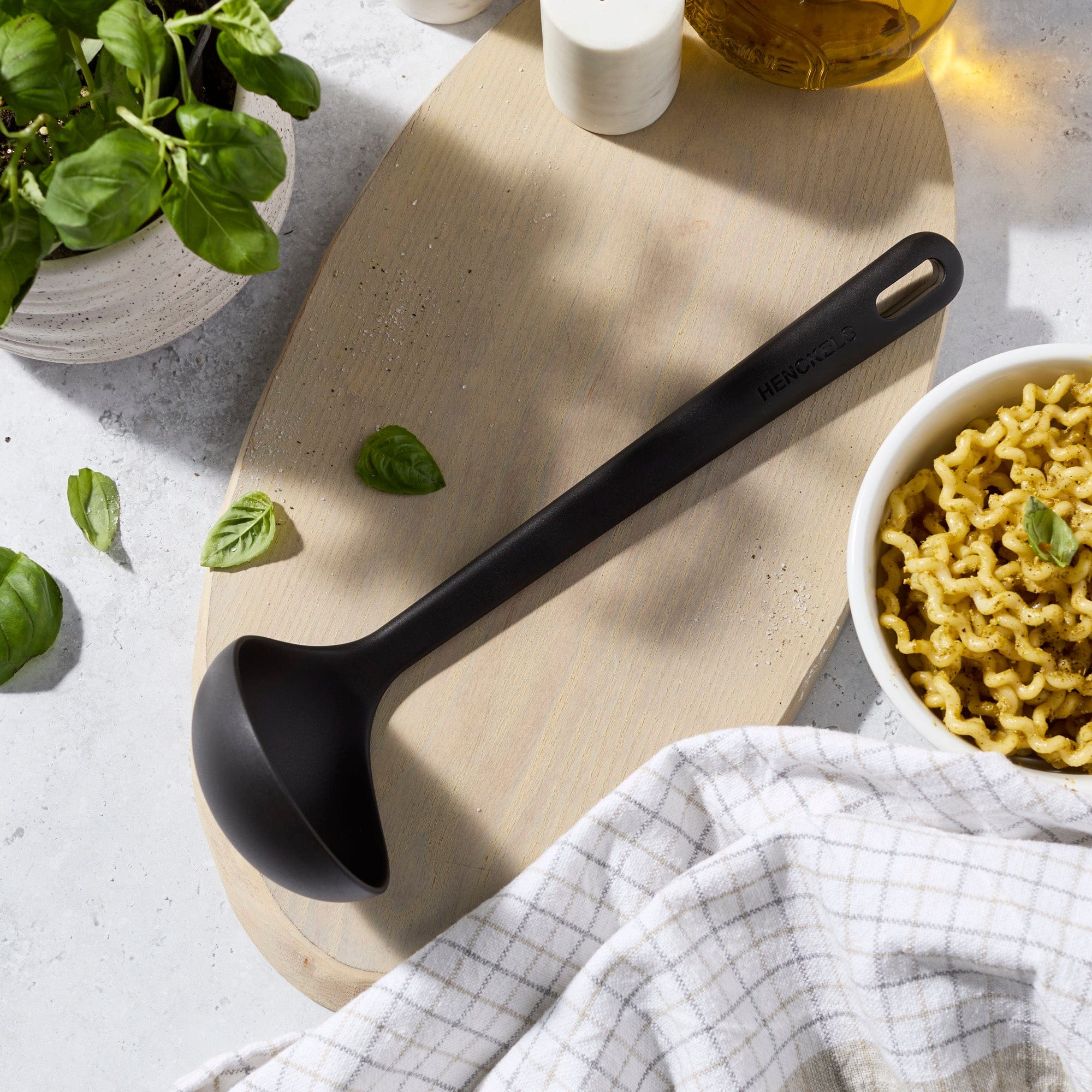 Henckels Silicone Onyx Soup Ladle, BPA-Free Cooking Utensil - Image 2