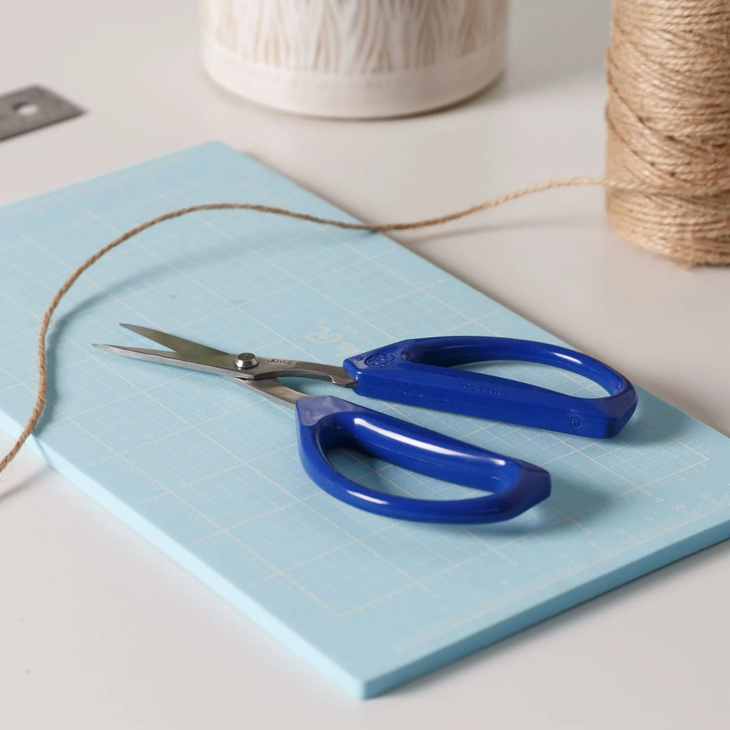 Joyce Chen 6.3-In. Original Unlimited Kitchen Scissors with Ergonomic Blue Handles, Ambidextrous, 2 Pack - Image 5