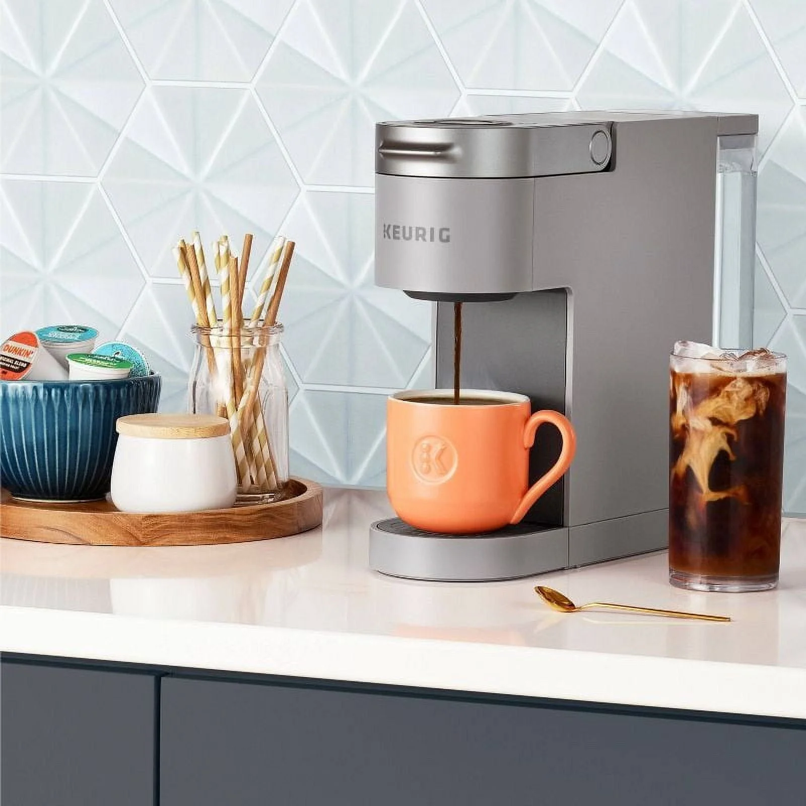 Keurig K-Slim + ICED Single Serve Coffee Maker, Hot & Cold Brewing, 3 Brew Sizes, 46oz Removable Reservoir, Gray - Open Box - Image 9