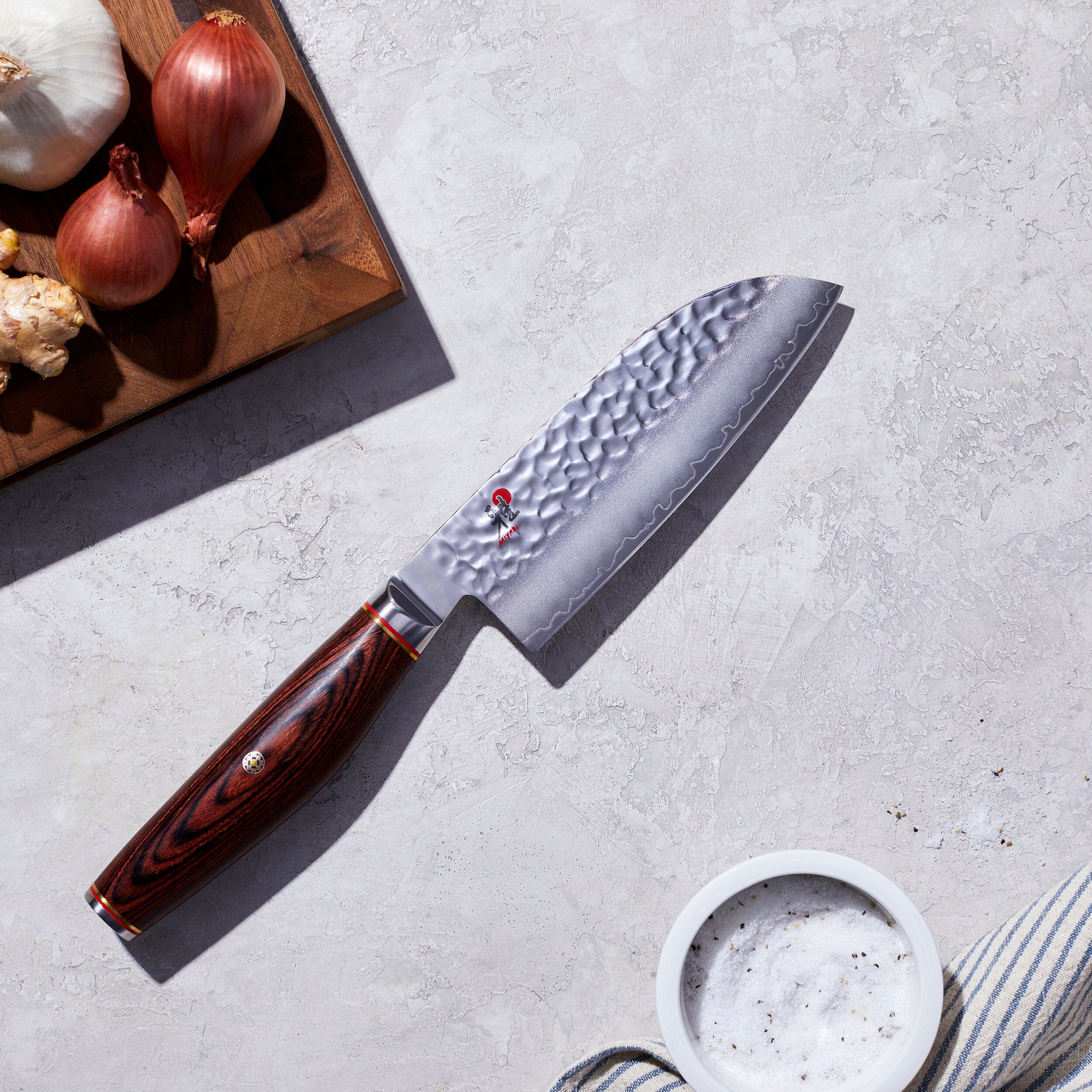 Miyabi Artisan 5.5-inch Santoku Knife - Image 4