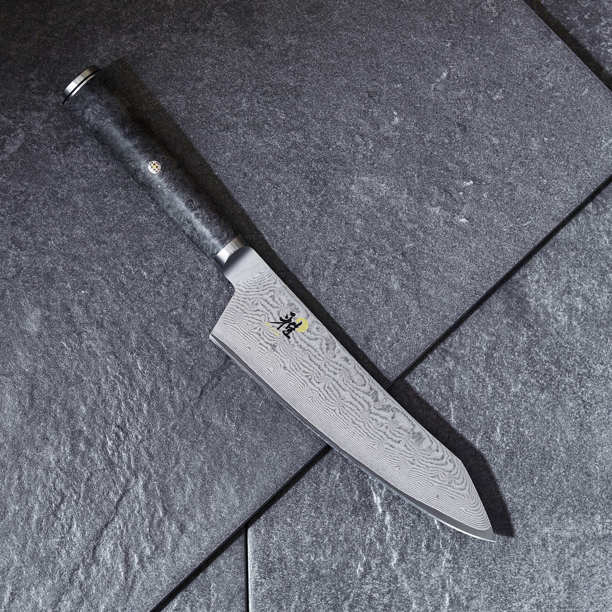 Miyabi Black 5000MCD67 7-inch Rocking Santoku Knife - Image 3