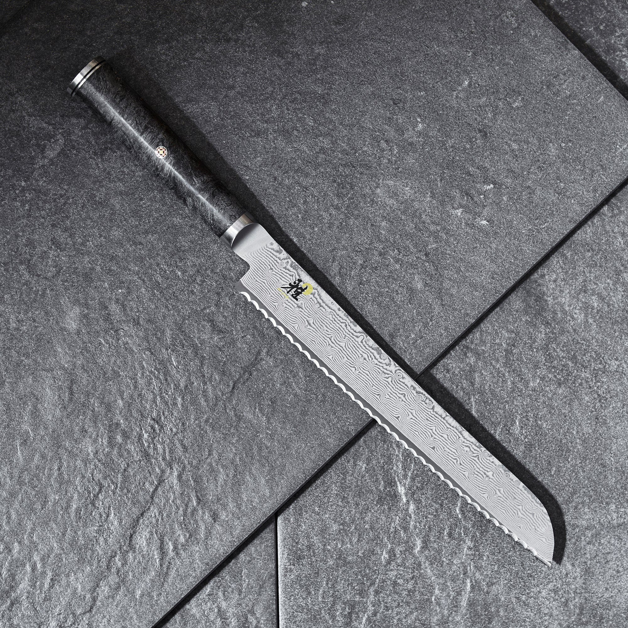 Miyabi Black 5000MCD67 9.5-inch Bread Knife - Image 3