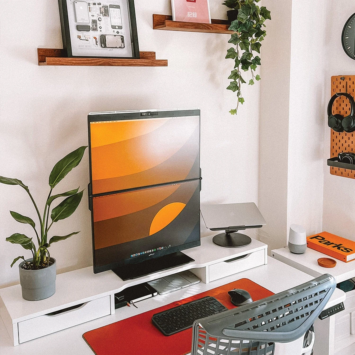Mobile Pixels Geminos 1080p 24-In. Dual-Screen Desktop Monitor - Image 5