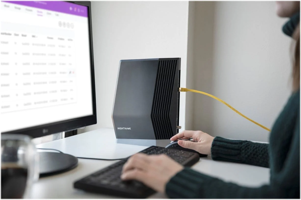 Netgear CAX80 Nighthawk AX6000 6Gbps DOCSIS 3.1 WiFi 6 Cable Modem - Certified Refurbished - Image 5