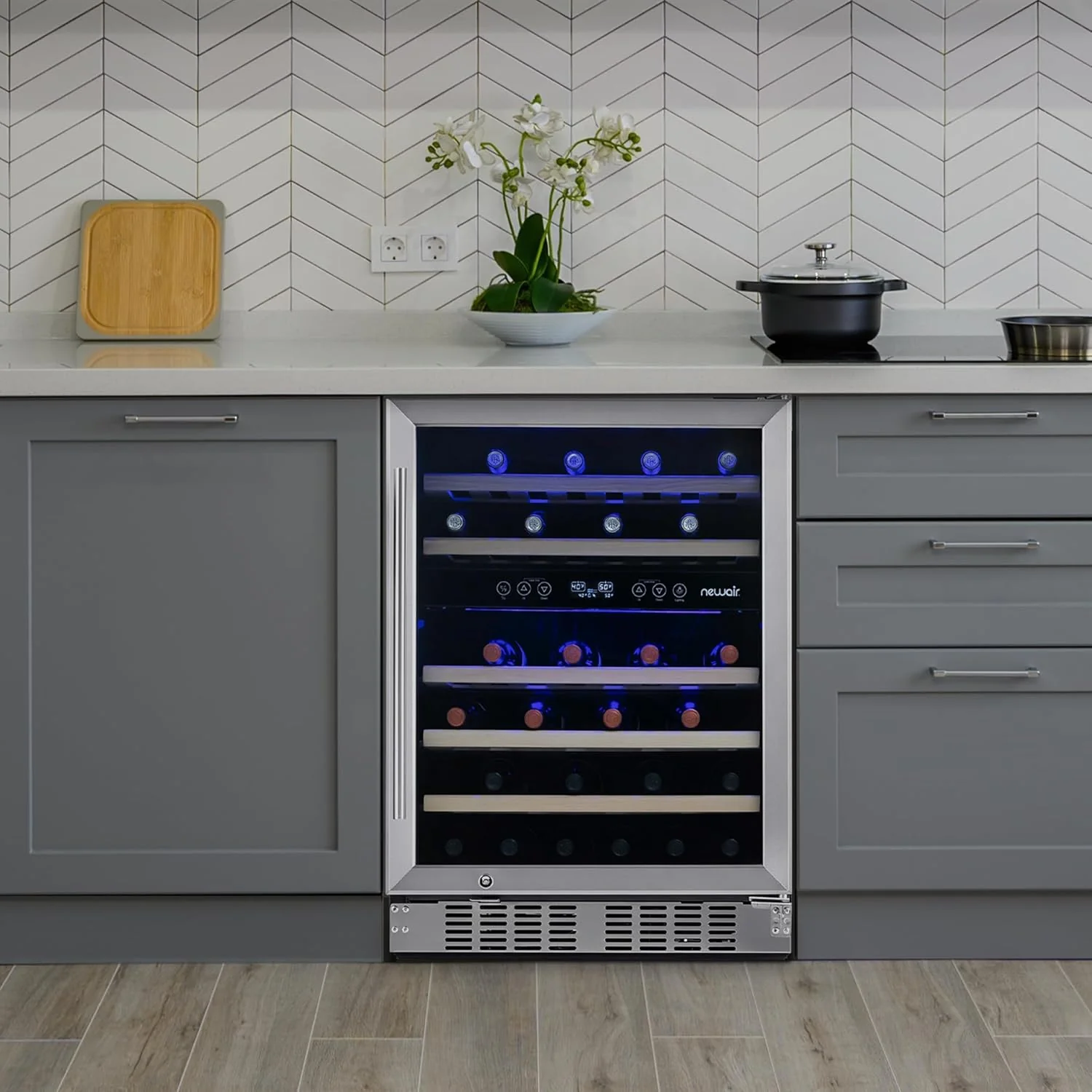 Newair Dual Zone Fridge with Beech Wood Shelves, 46 Bottles, Stainless Steel - Certified Refurbished - Image 9