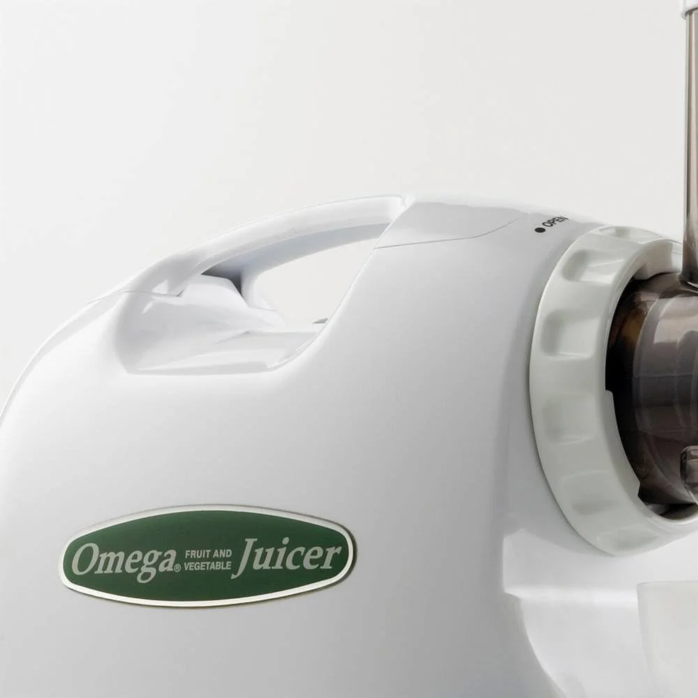 Omega 8004 Commercial Masticating Juicer and Nutrition Center, White - Certified Refurbished - Image 4