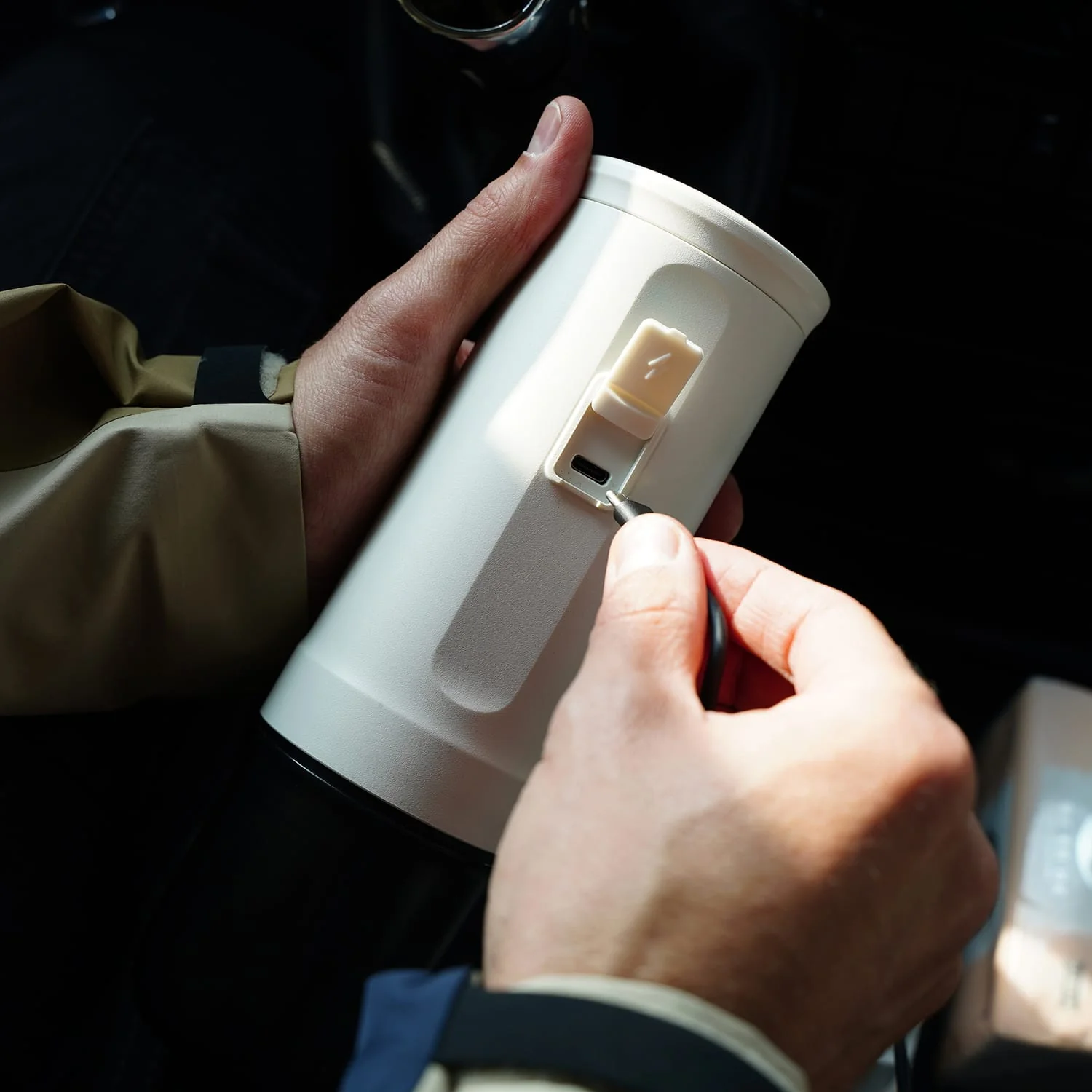 OutIn Nano Portable Electric Espresso Machine, Pearl White - Image 3
