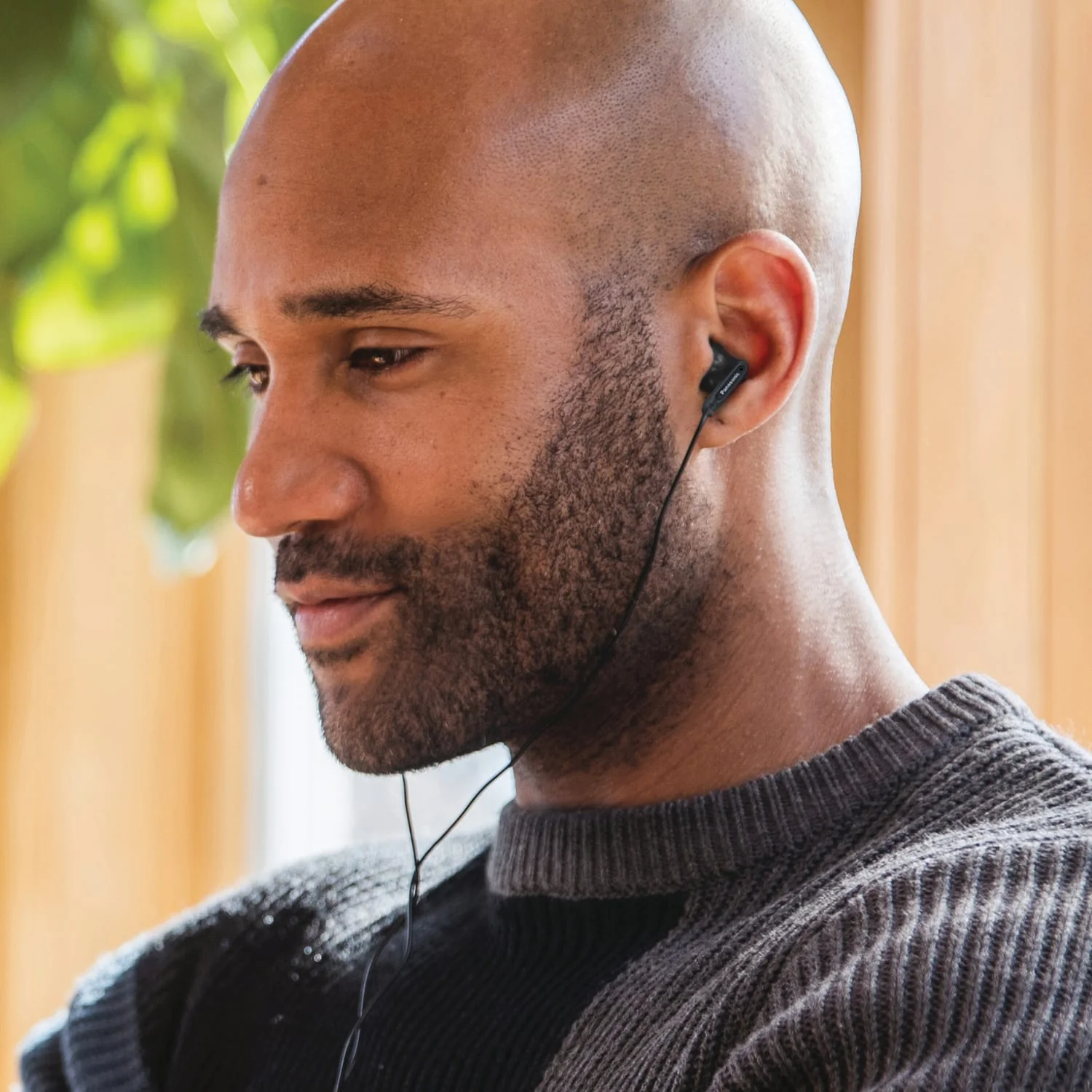 Panasonic Wired On-Ear Earphones with 3.5-mm Connector, Powerful Bass, HV096 - Image 4