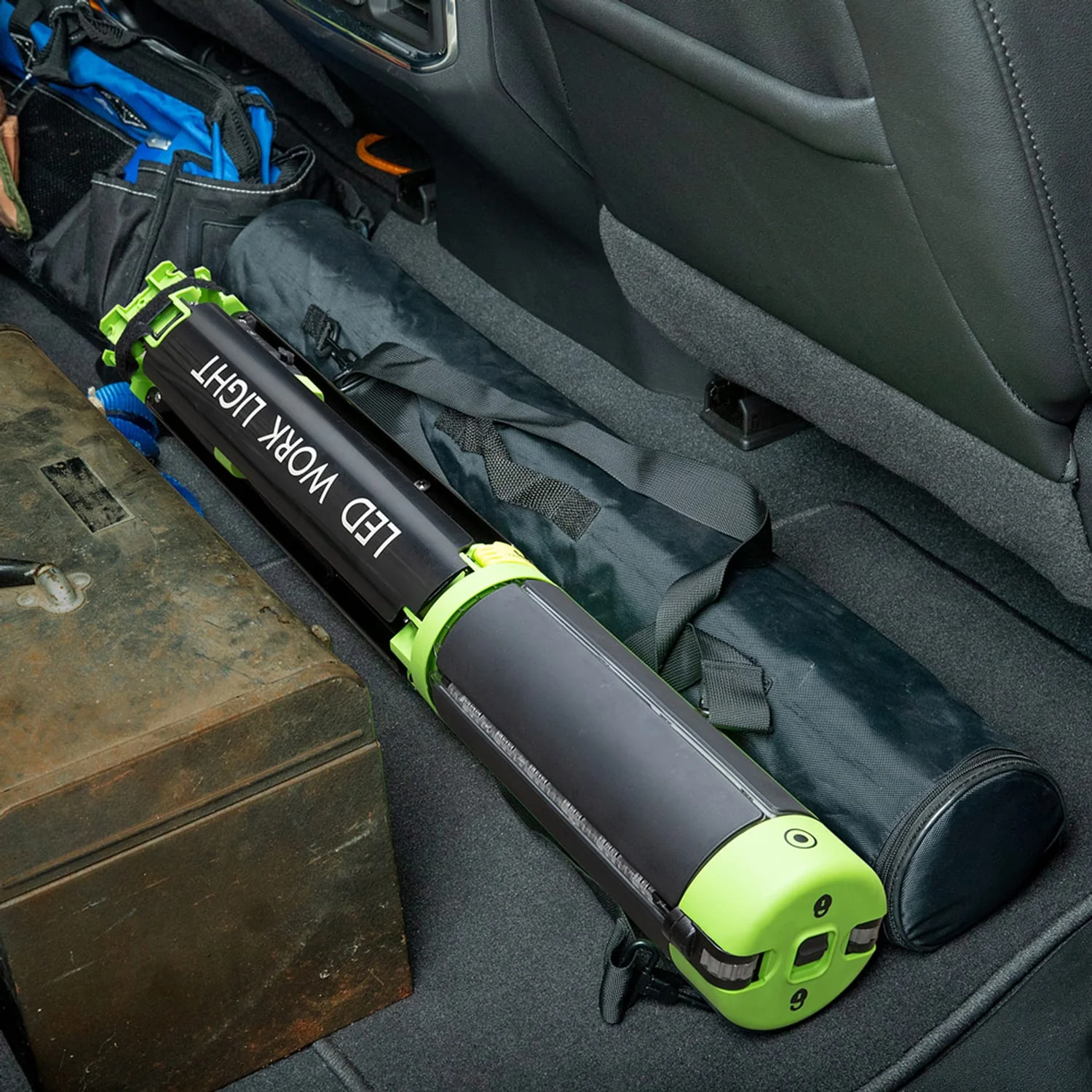 PowerSmith Voyager 8000-Lumen LED 4-Light Tripod-Mounted Rechargeable Portable Work Light - Image 4