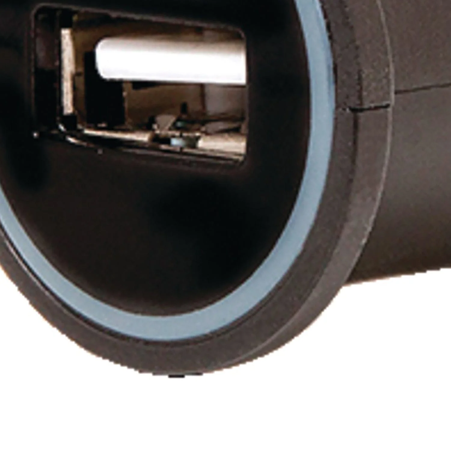 ReTrak 2.1-Amp USB-A Car Charger - Image 4