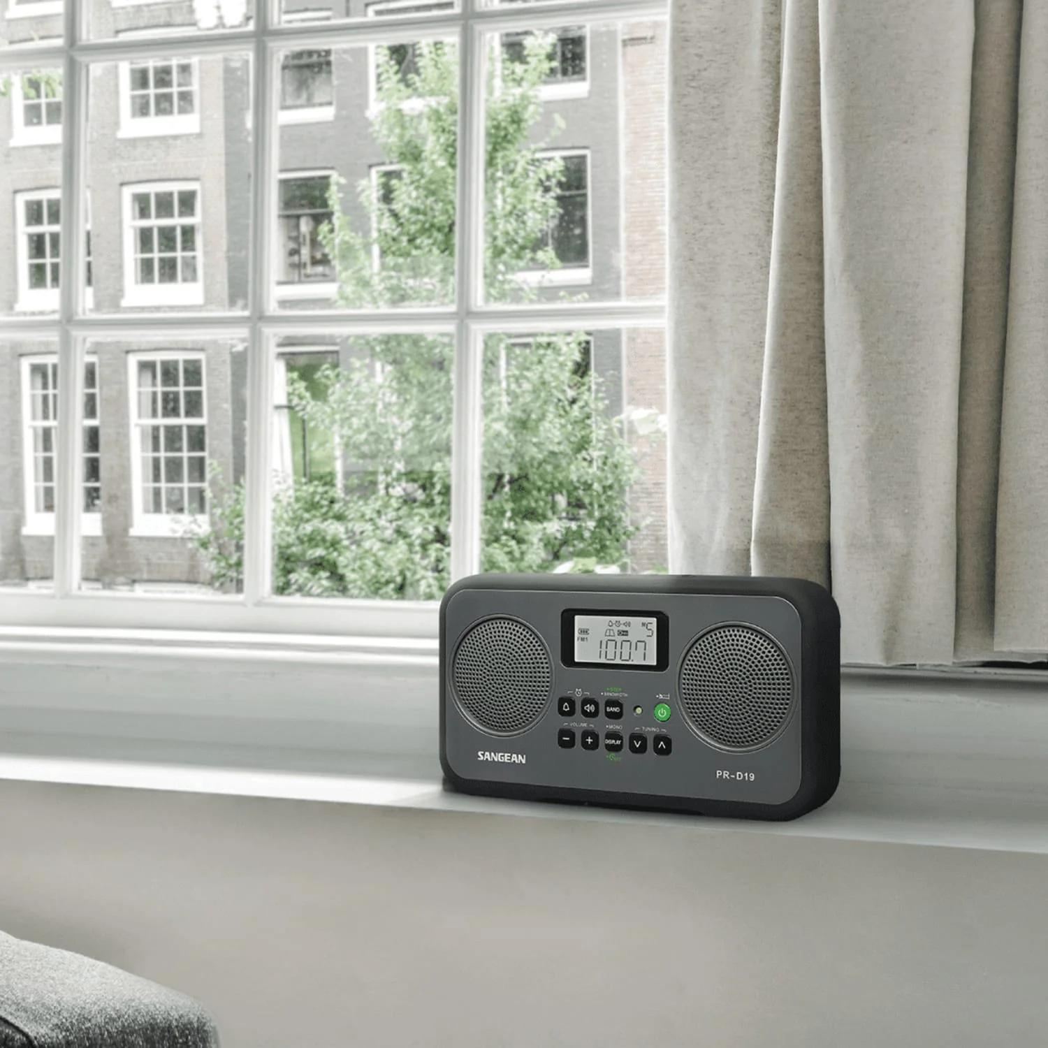 Sangean AM/FM Stereo Digital Tuning Portable Radio, PR-D19, Gray with Black Protective Bumper - Image 4