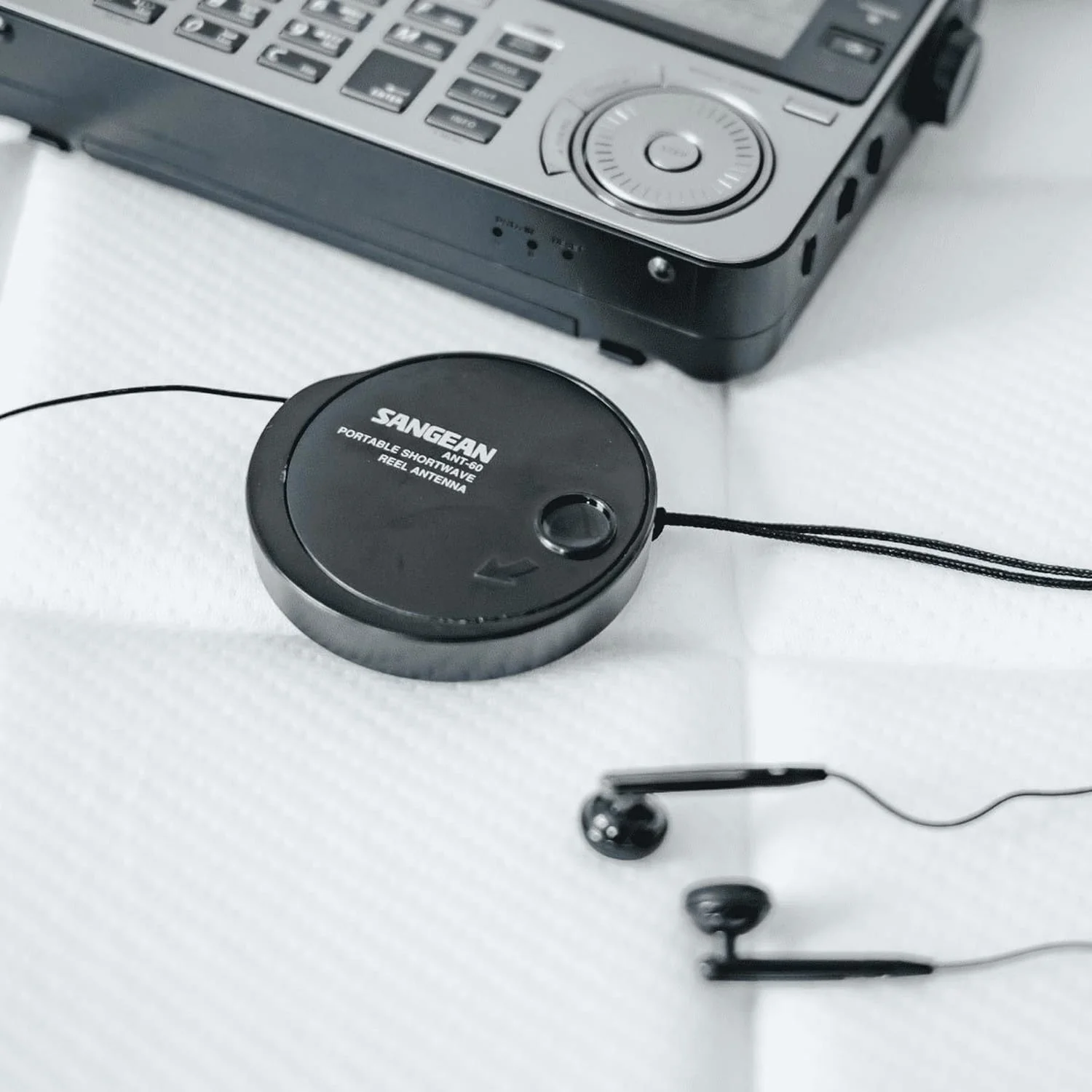 Sangean ANT-60 Portable Shortwave Radio Antenna, Black - Image 2