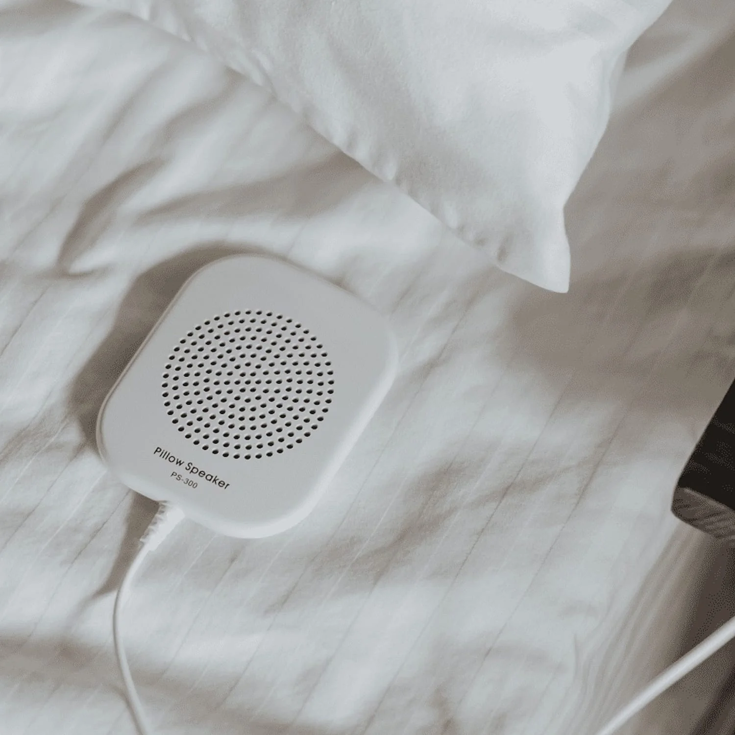 Sangean Pillow Speaker with In-Line Volume Control and Amplifier, White, PS-300 - Image 3