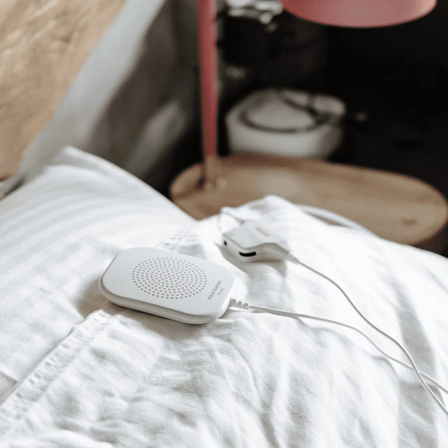 Sangean Pillow Speaker with In-Line Volume Control and Amplifier, White, PS-300 - Image 5