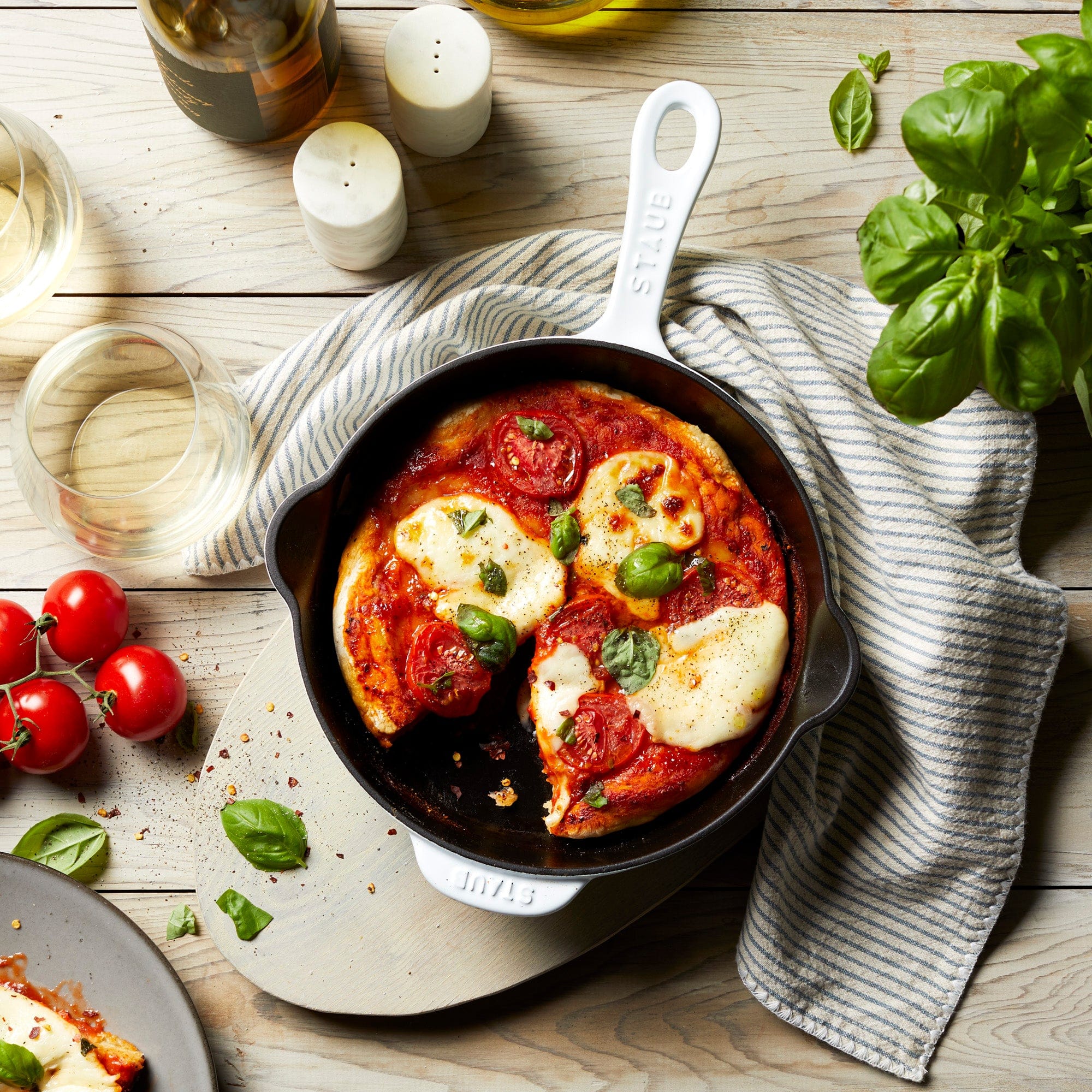 Staub Cast Iron 8.5-inch Traditional Deep Skillet - White - Image 3