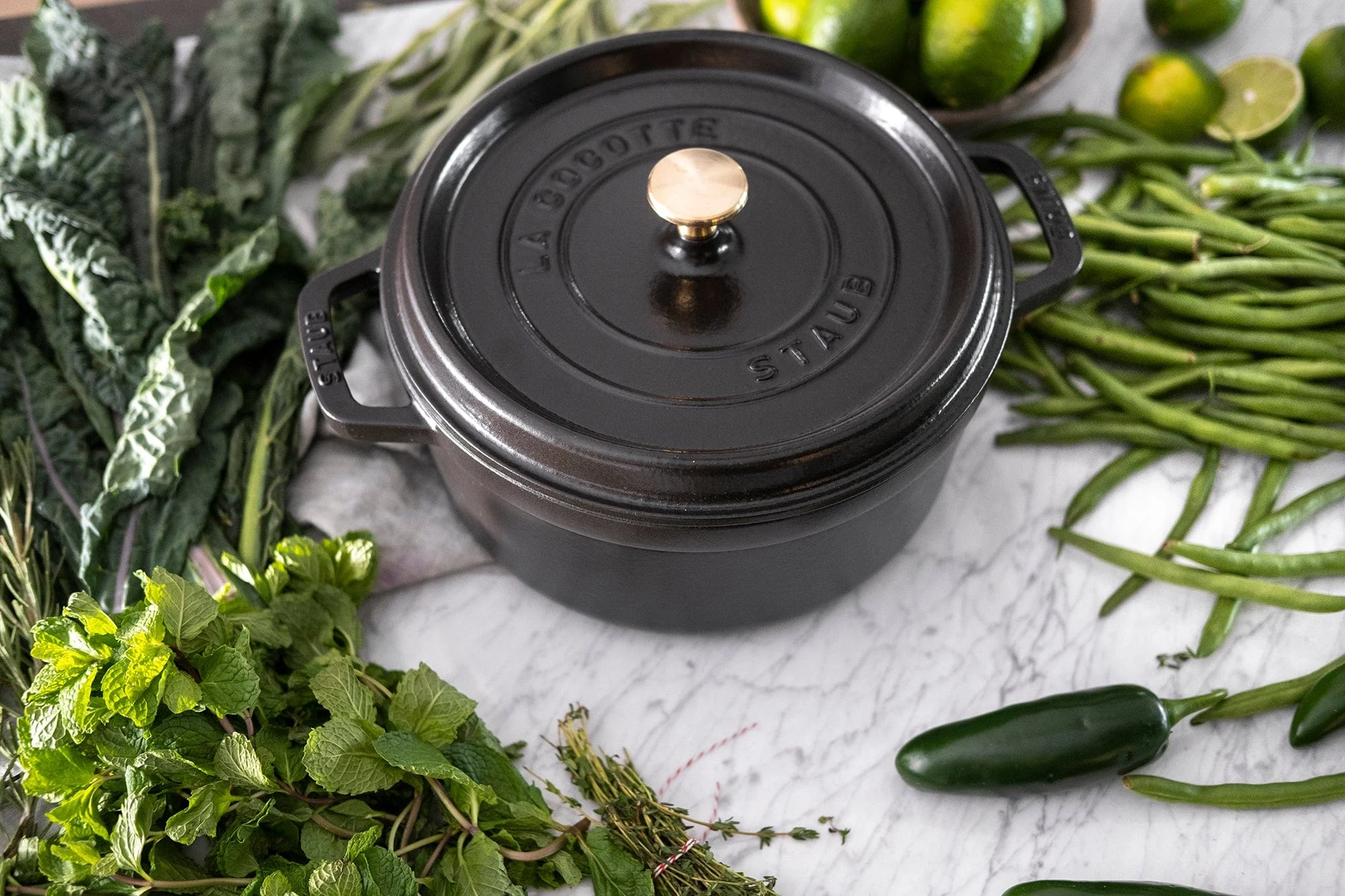 Staub Cast Iron 4-qt Round Cocotte, Dutch Oven -  Matte Black - Image 6