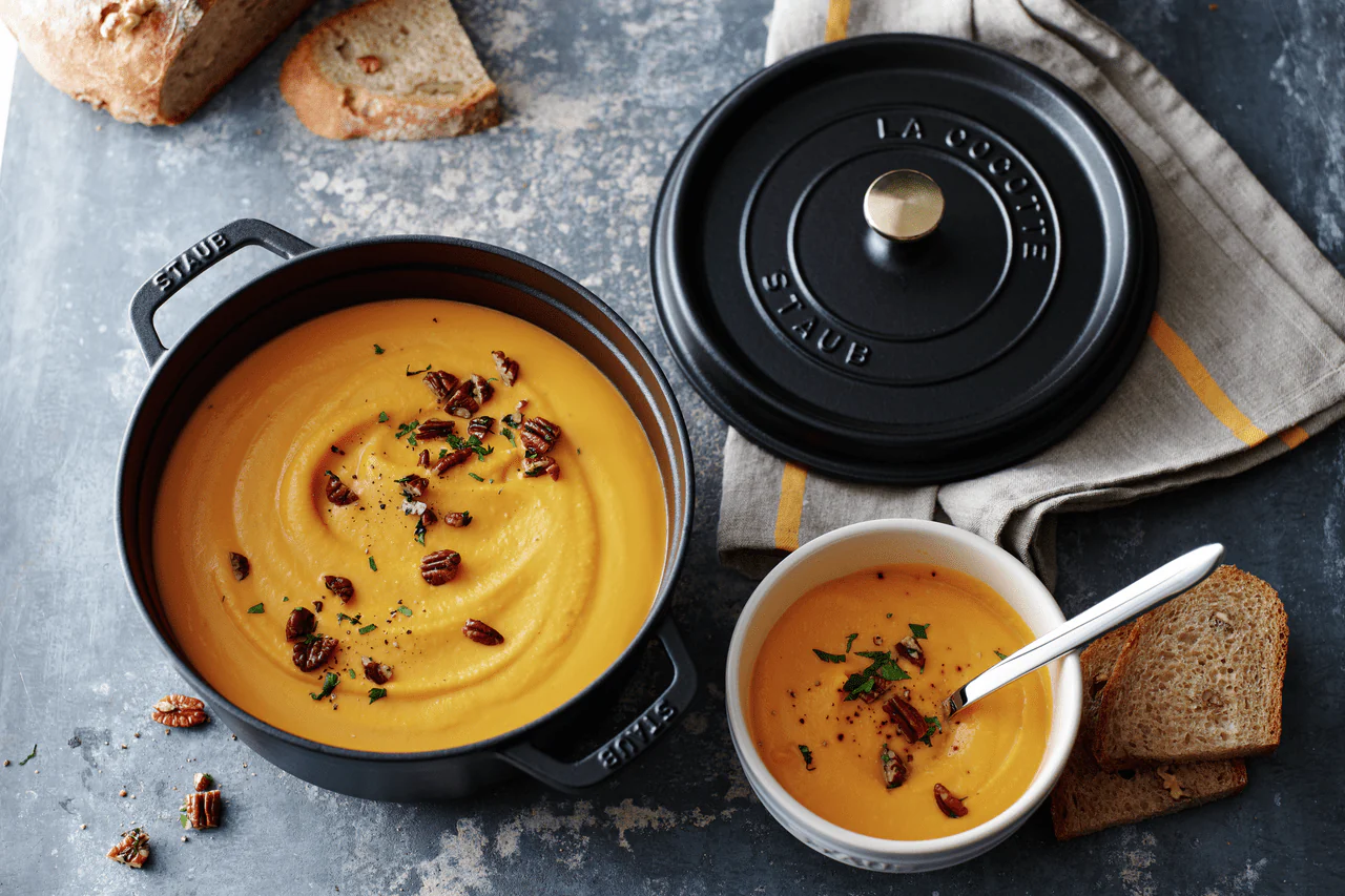 Staub Cast Iron 4-qt Round Cocotte, Dutch Oven -  Matte Black - Image 7