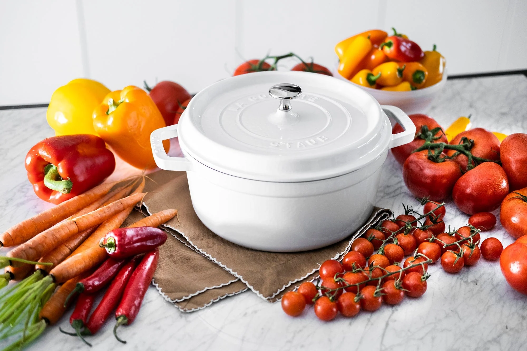 Staub Cast Iron 4-qt Round Cocotte, Dutch Oven - White - Image 5