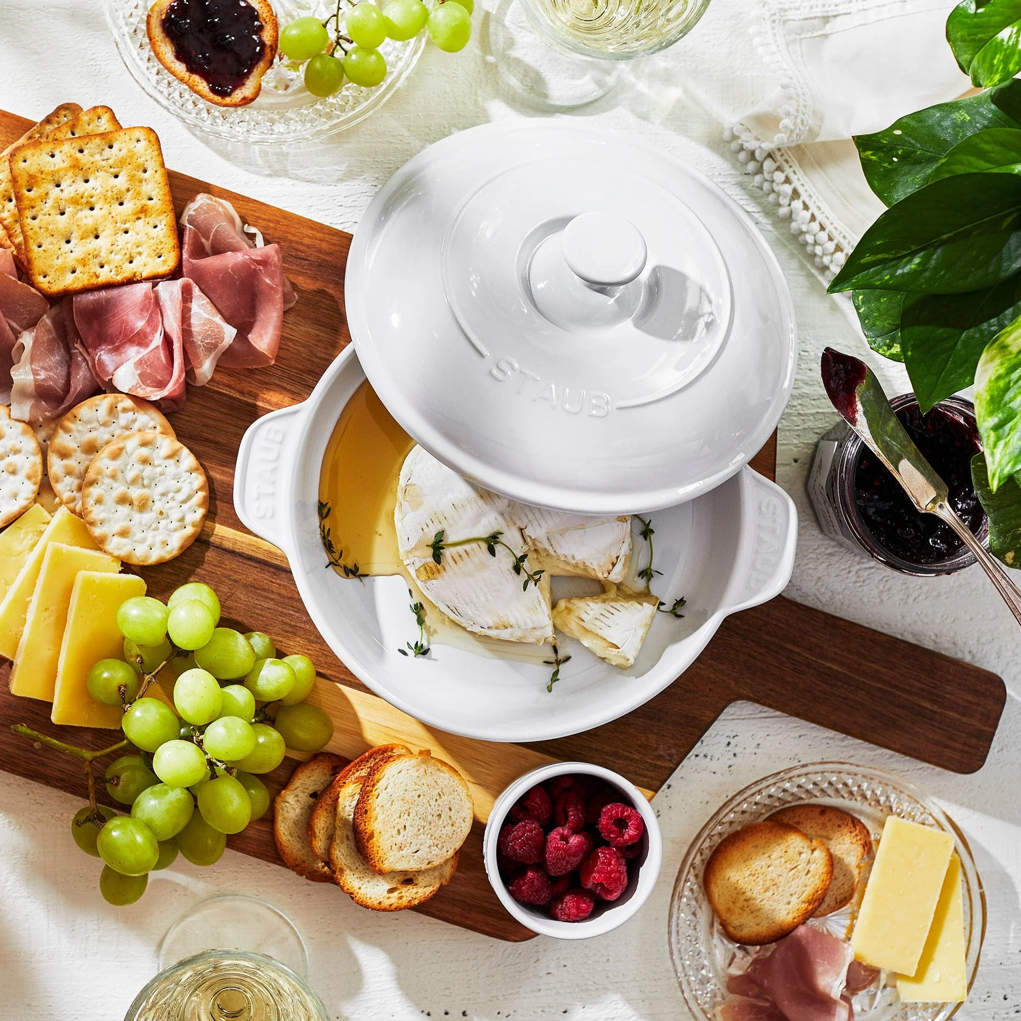 Staub Ceramic 8-inch Round Covered Brie Baker - White - Image 4