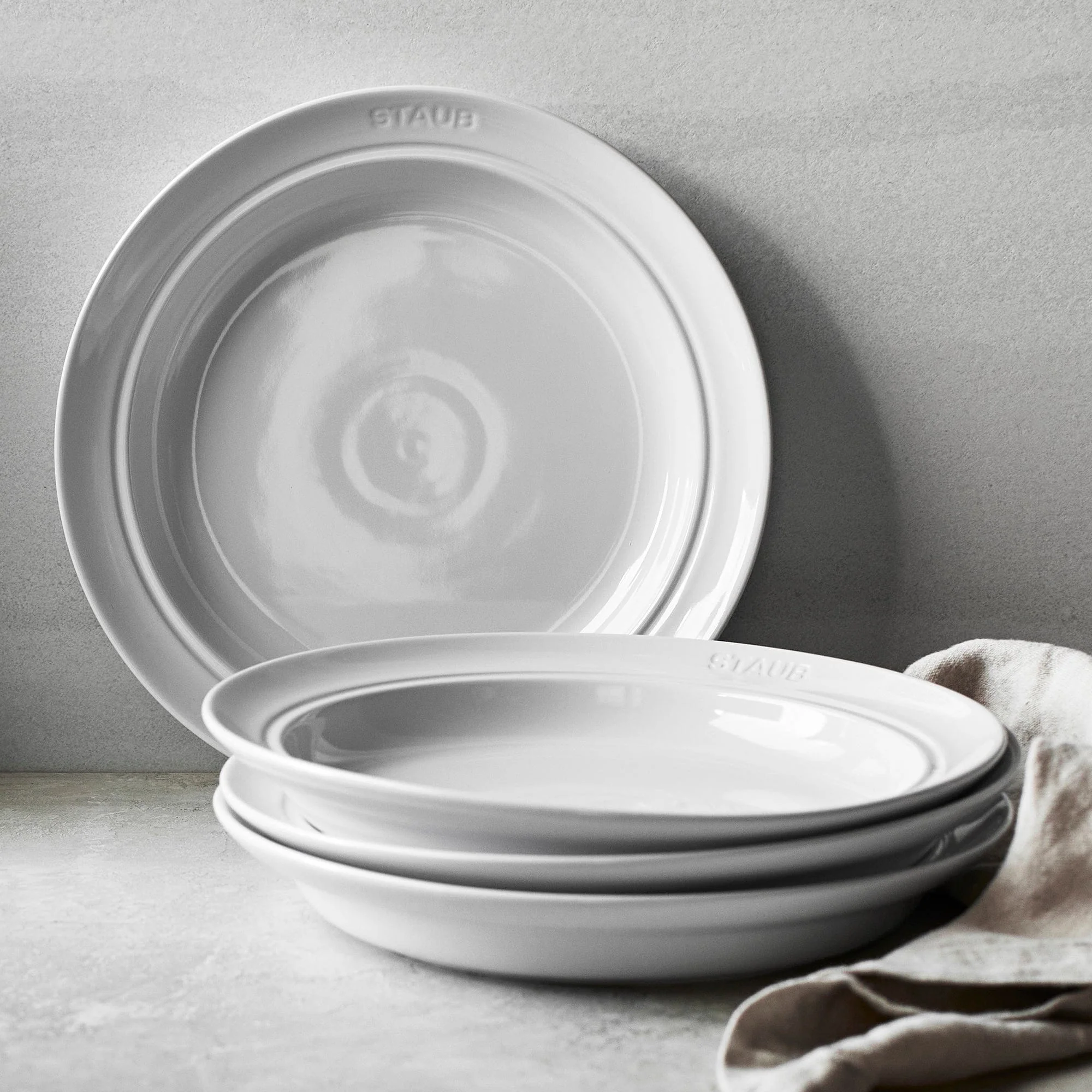 Staub Ceramic Dinnerware 4-pc 9.5-inch Soup/Pasta Bowl Set - White - Image 3