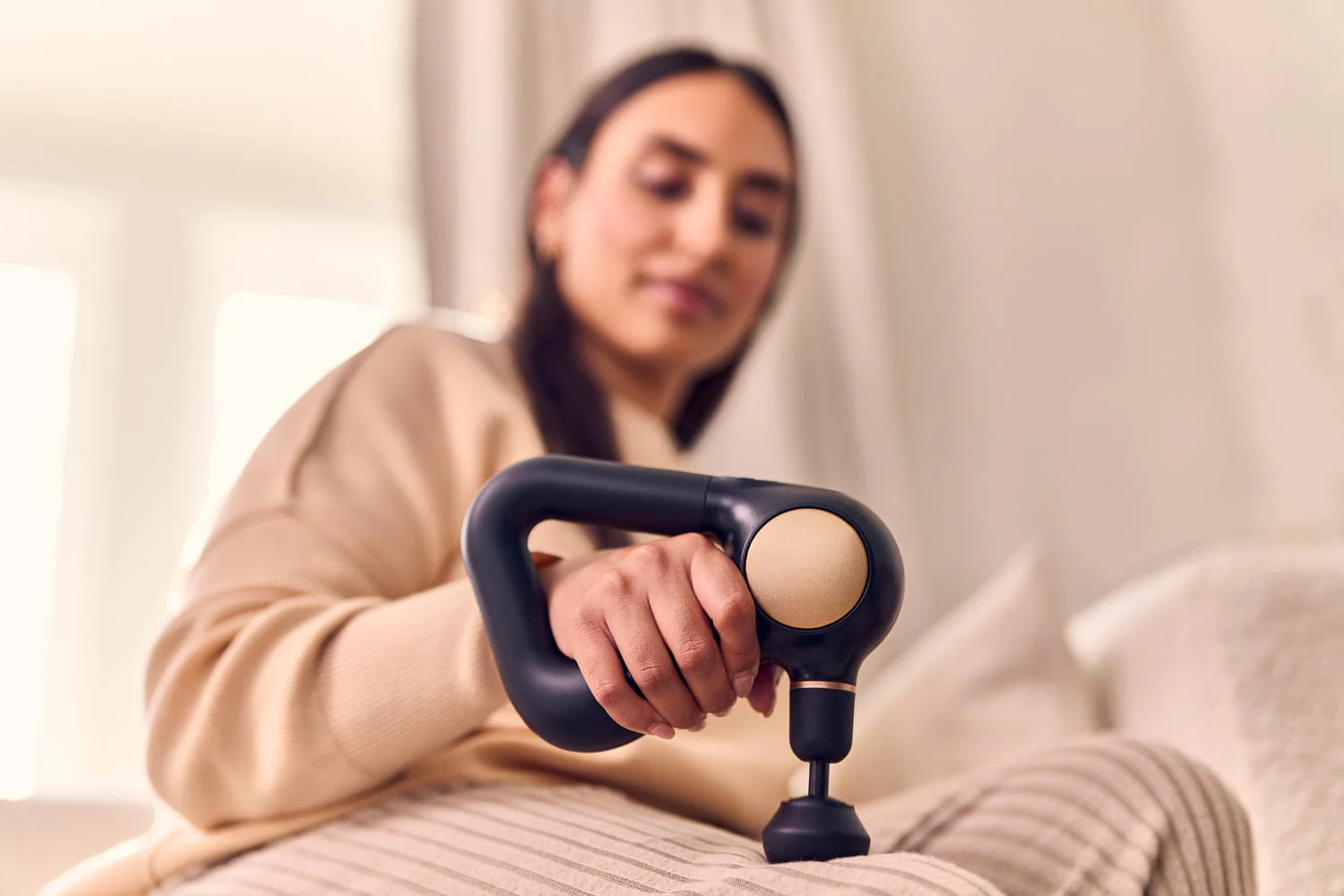 Therabody Theragun Sense Massage Gun, Smart Tech, FDA Registered, Black - Certified Refurbished - Image 3